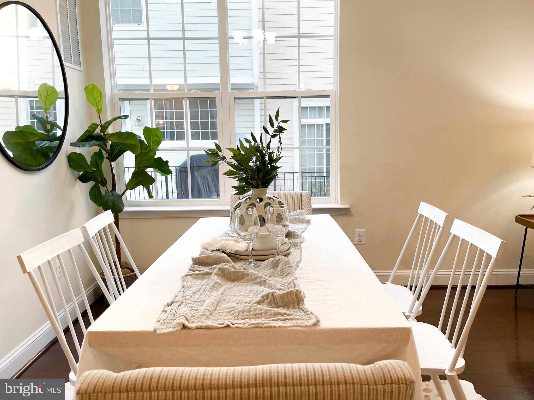 TOWSON GREEN - Residential