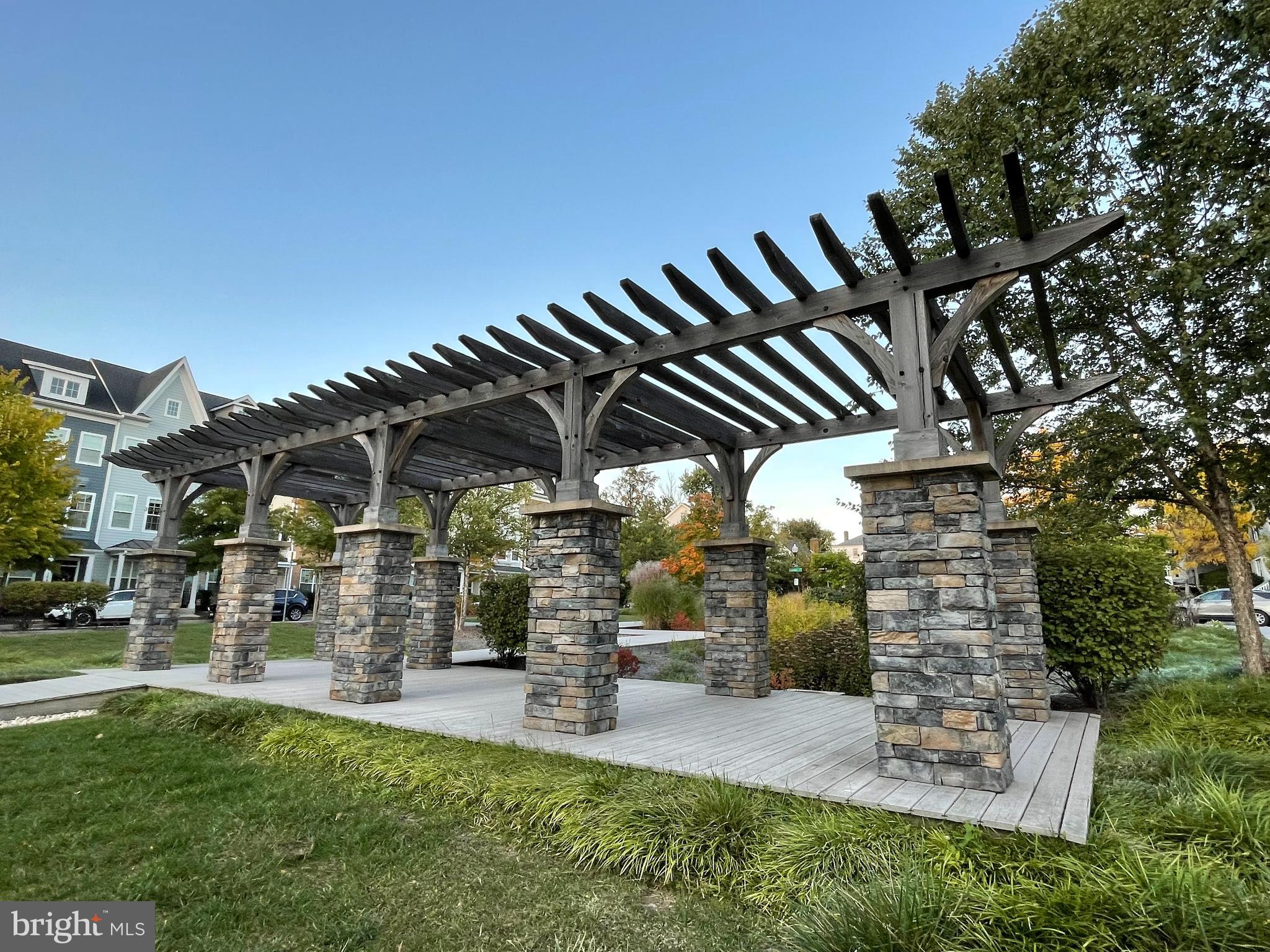 TOWSON GREEN - Residential