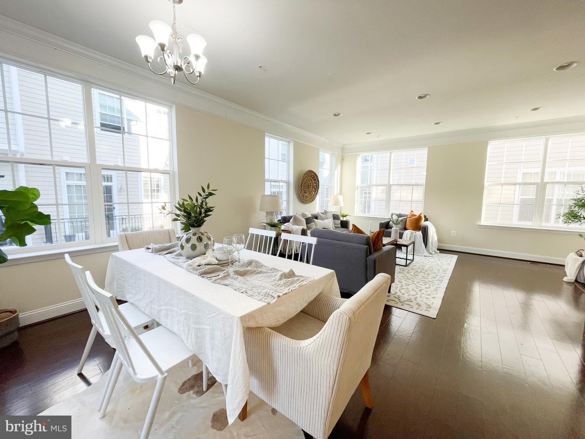 TOWSON GREEN - Residential