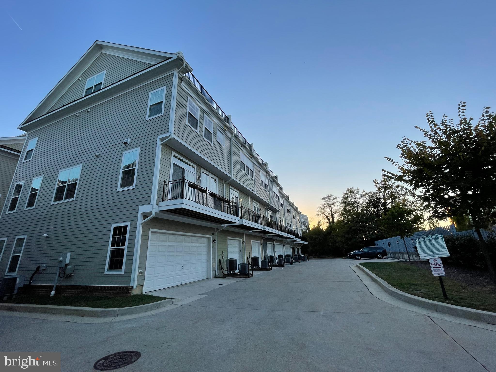 TOWSON GREEN - Residential