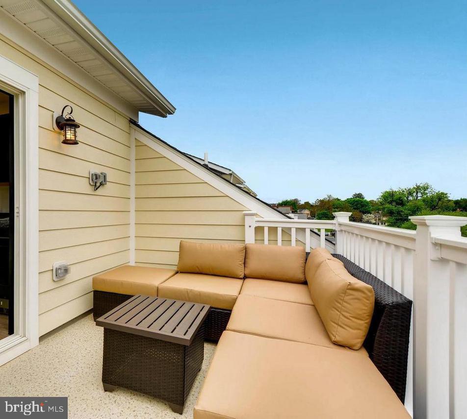 TOWSON GREEN - Residential