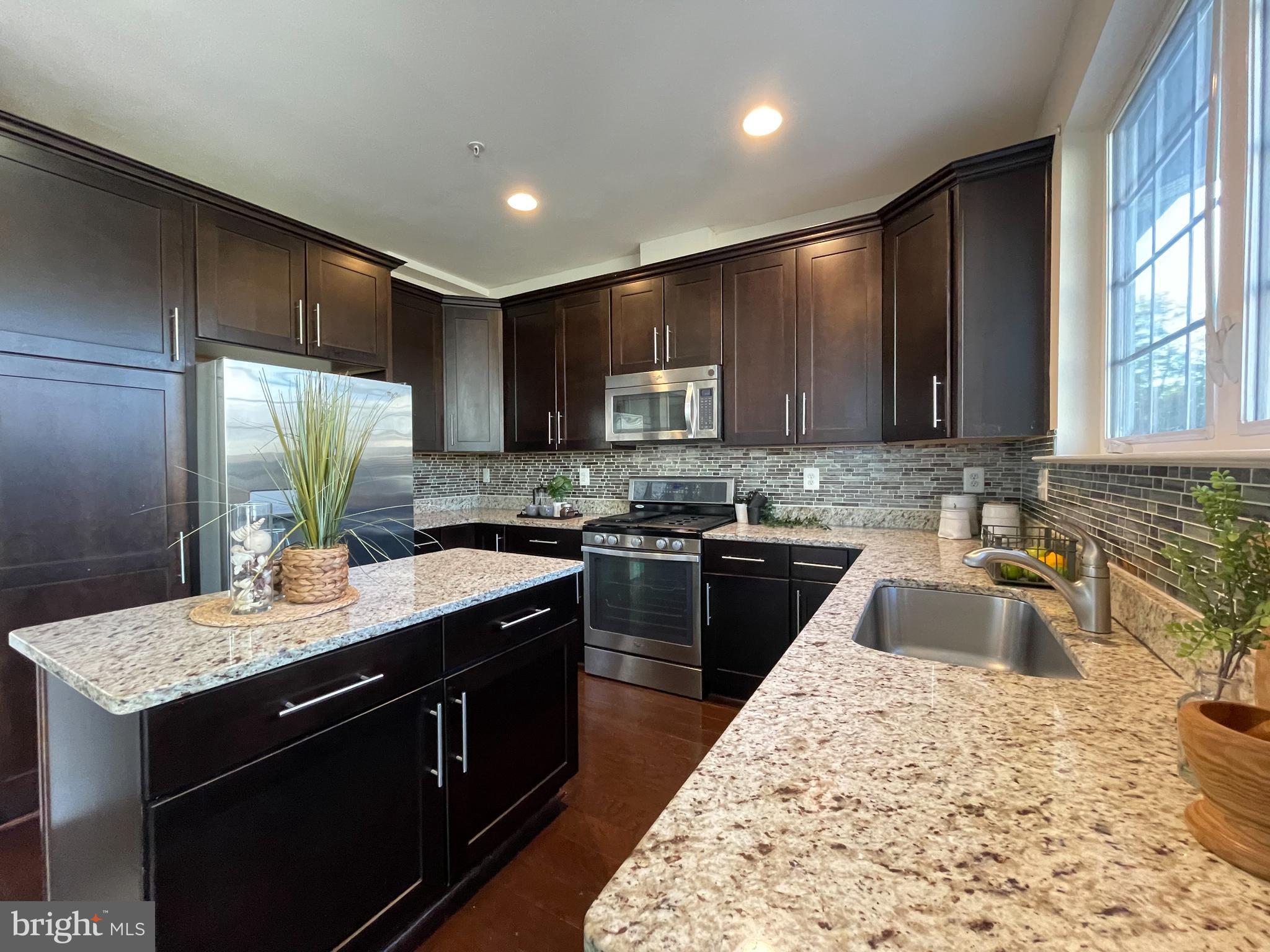 TOWSON GREEN - Residential