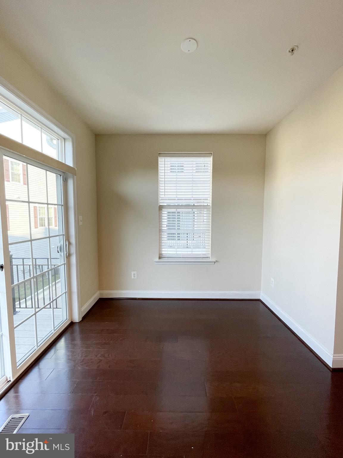 TOWSON GREEN - Residential