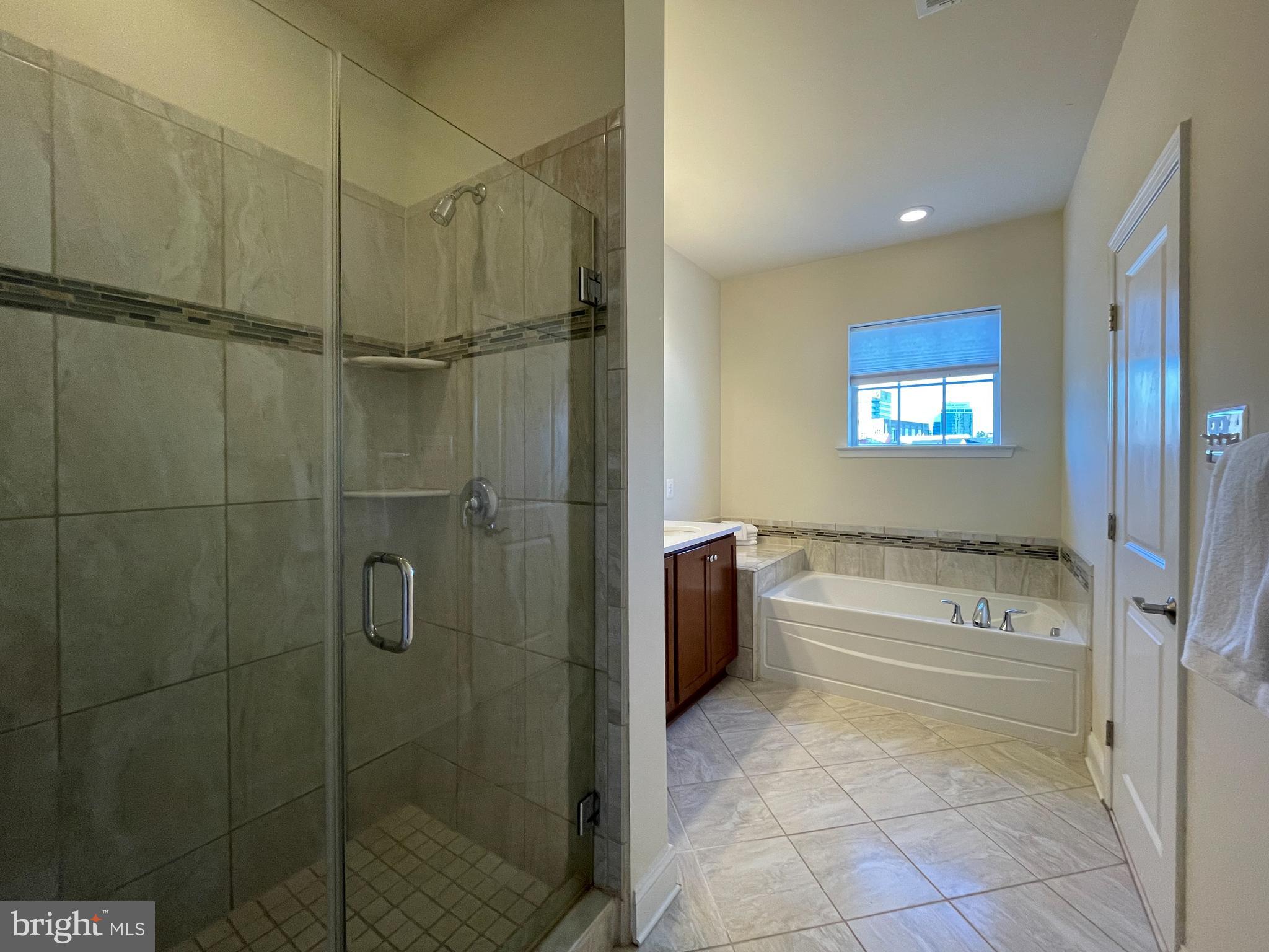 TOWSON GREEN - Residential