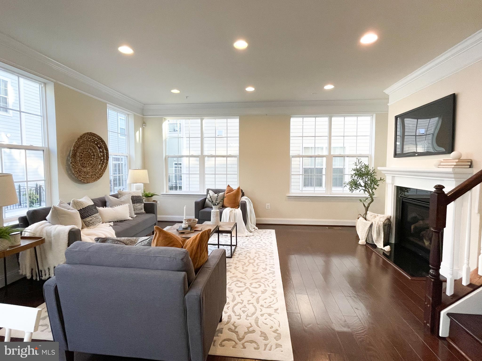 TOWSON GREEN - Residential