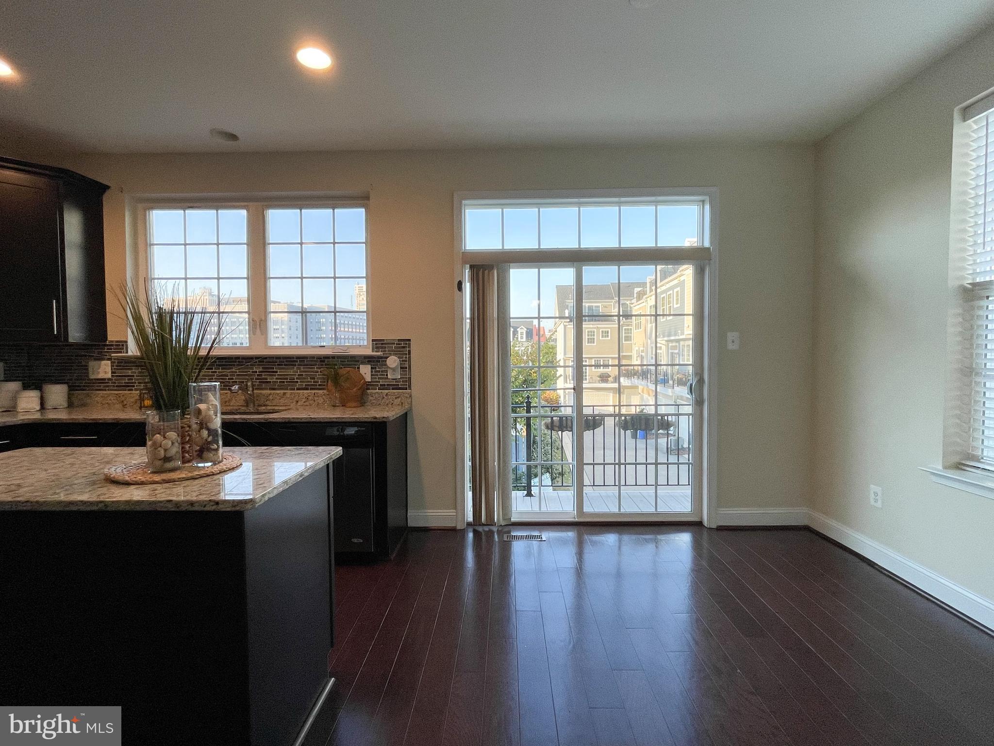 TOWSON GREEN - Residential