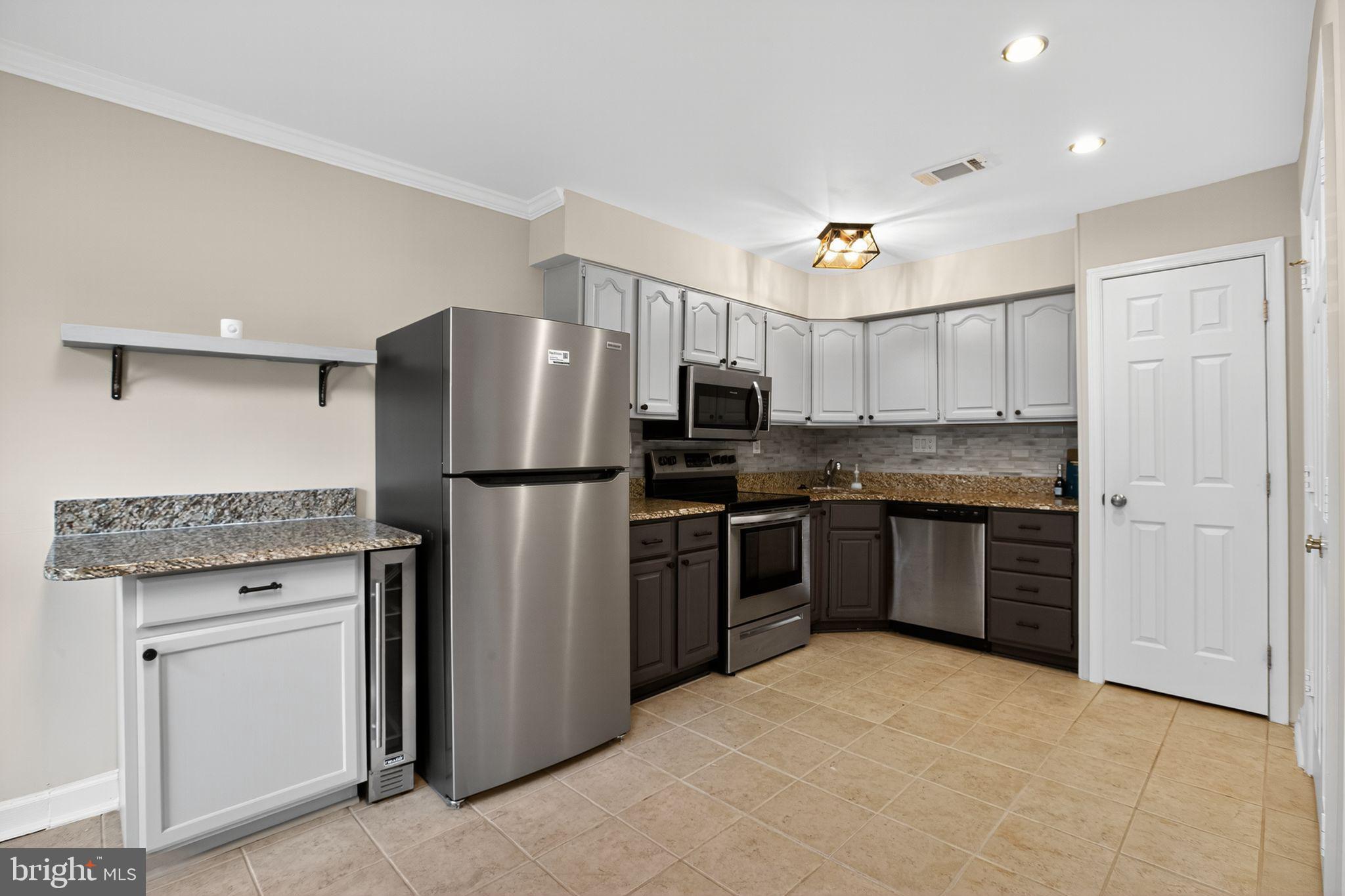 HICKORY RIDGE LA PLATA - Residential