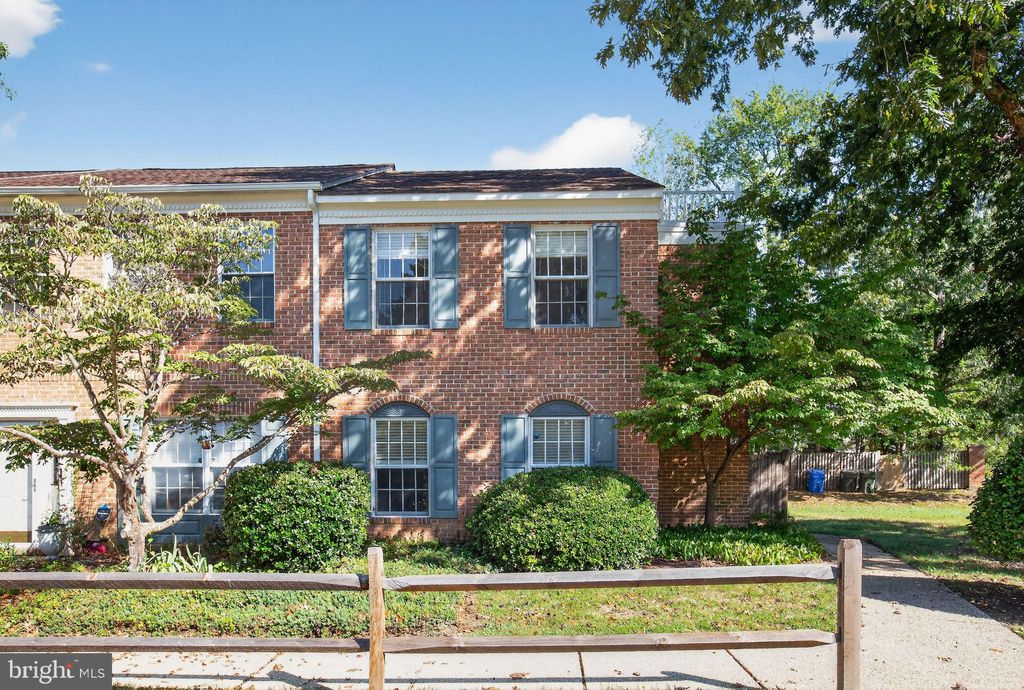Photo of 201 Heather Court, LA PLATA, MD 20646 (MLS # MDCH2047444)