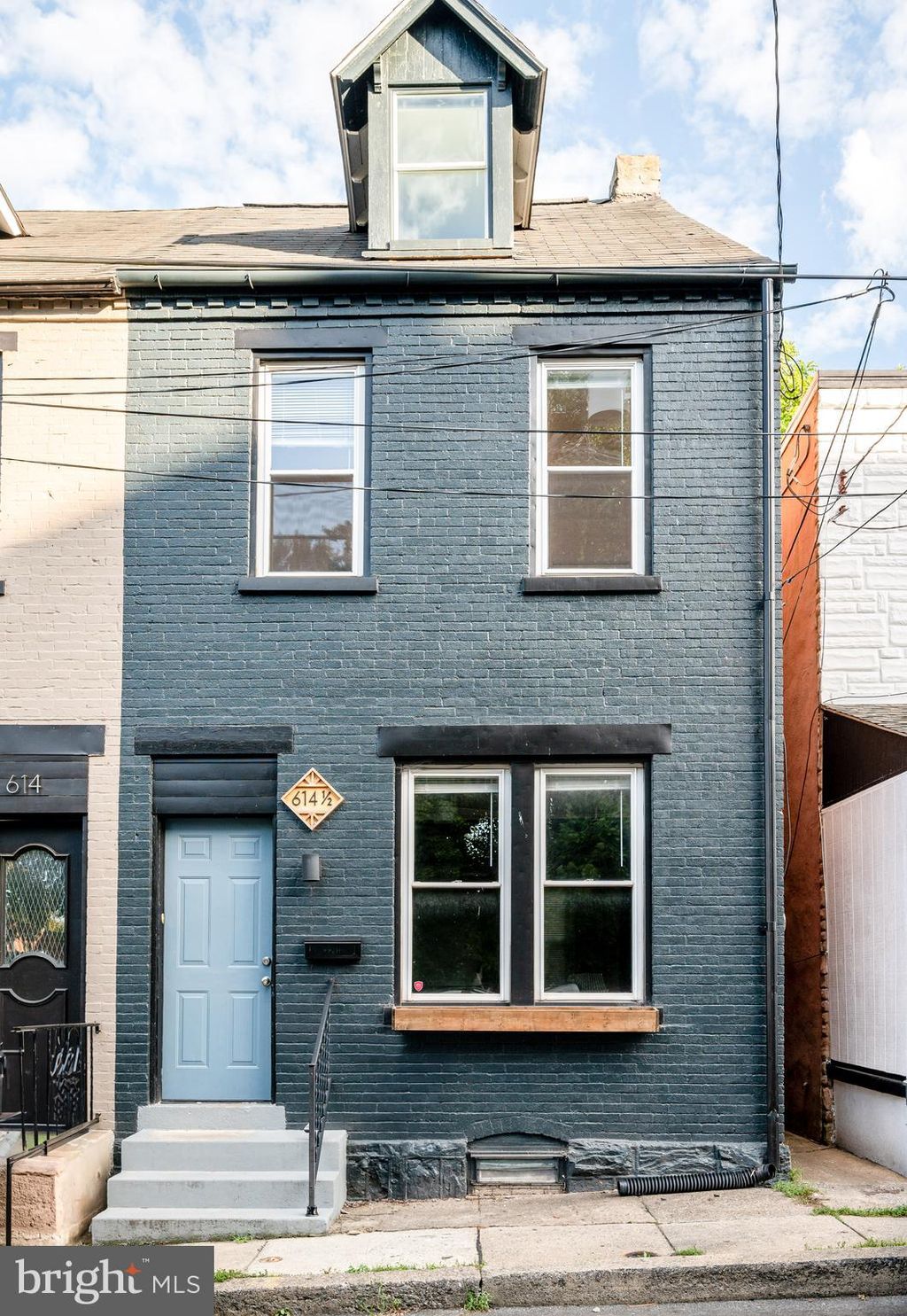 Photo of 614 Lafayette Street, Lancaster, PA 17603 (MLS # PALA2040554)