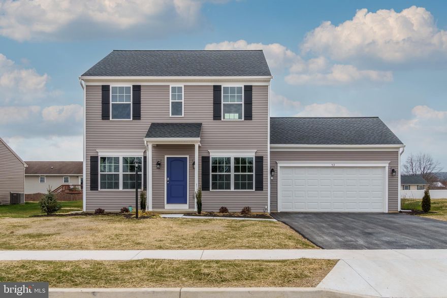 New construction home for sale in Appleview Estates!