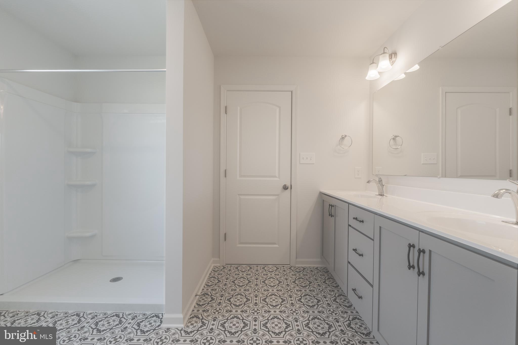 APPLEVIEW ESTATES - Residential