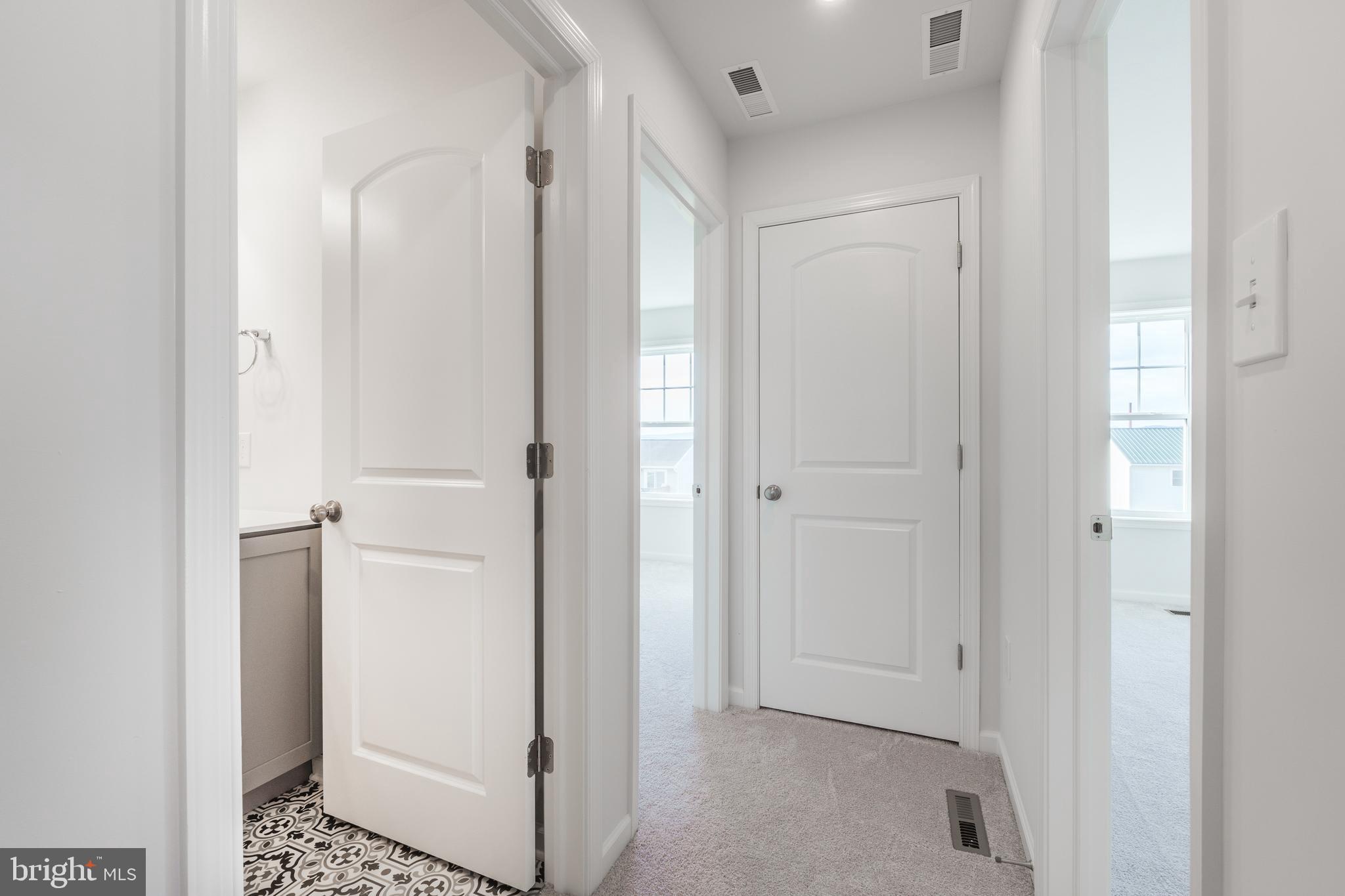 APPLEVIEW ESTATES - Residential