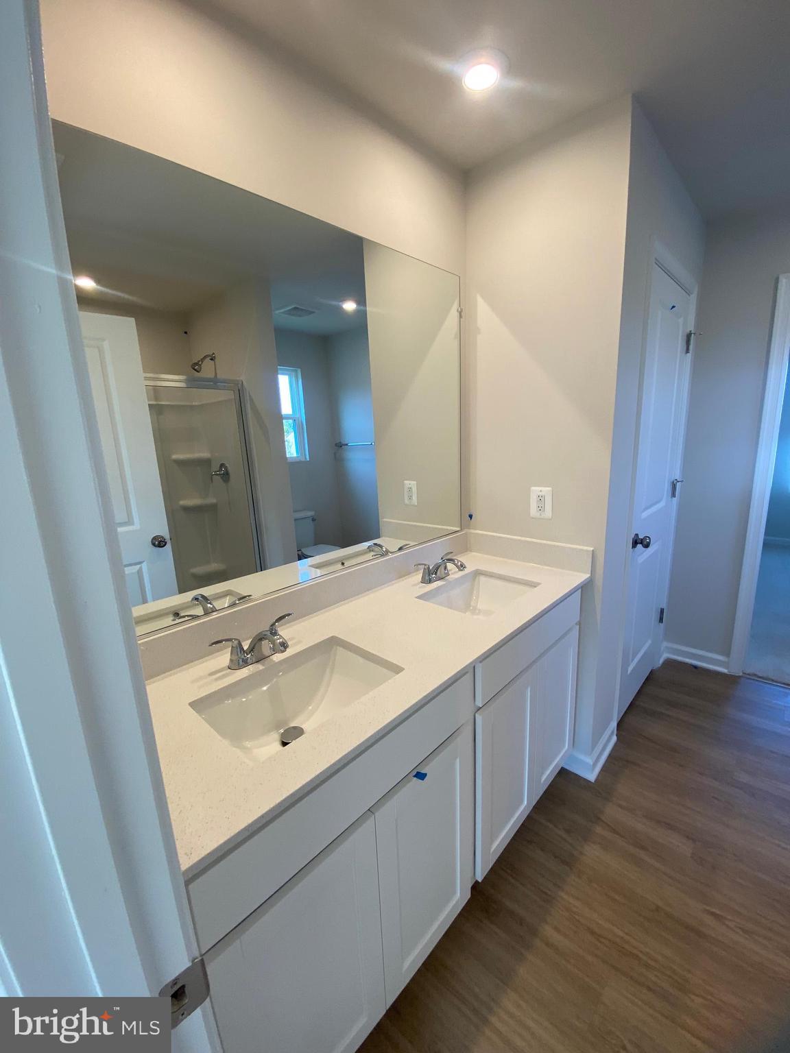 STONE SPRING - Residential Lease