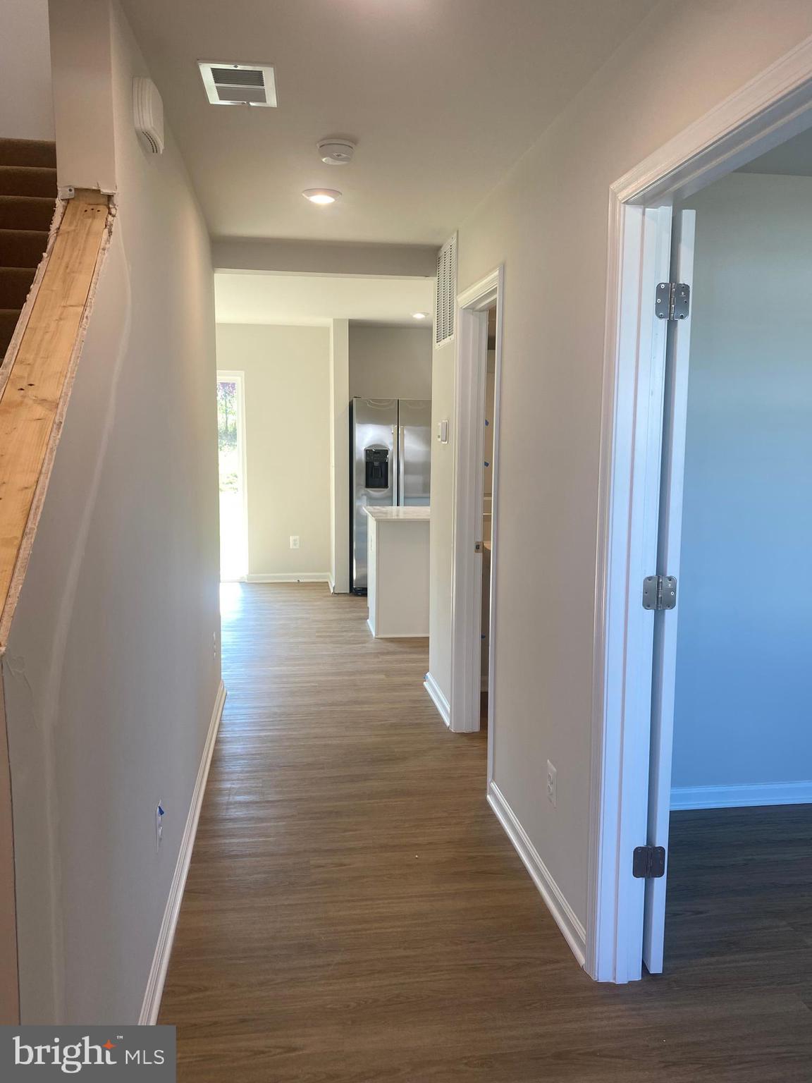 STONE SPRING - Residential Lease