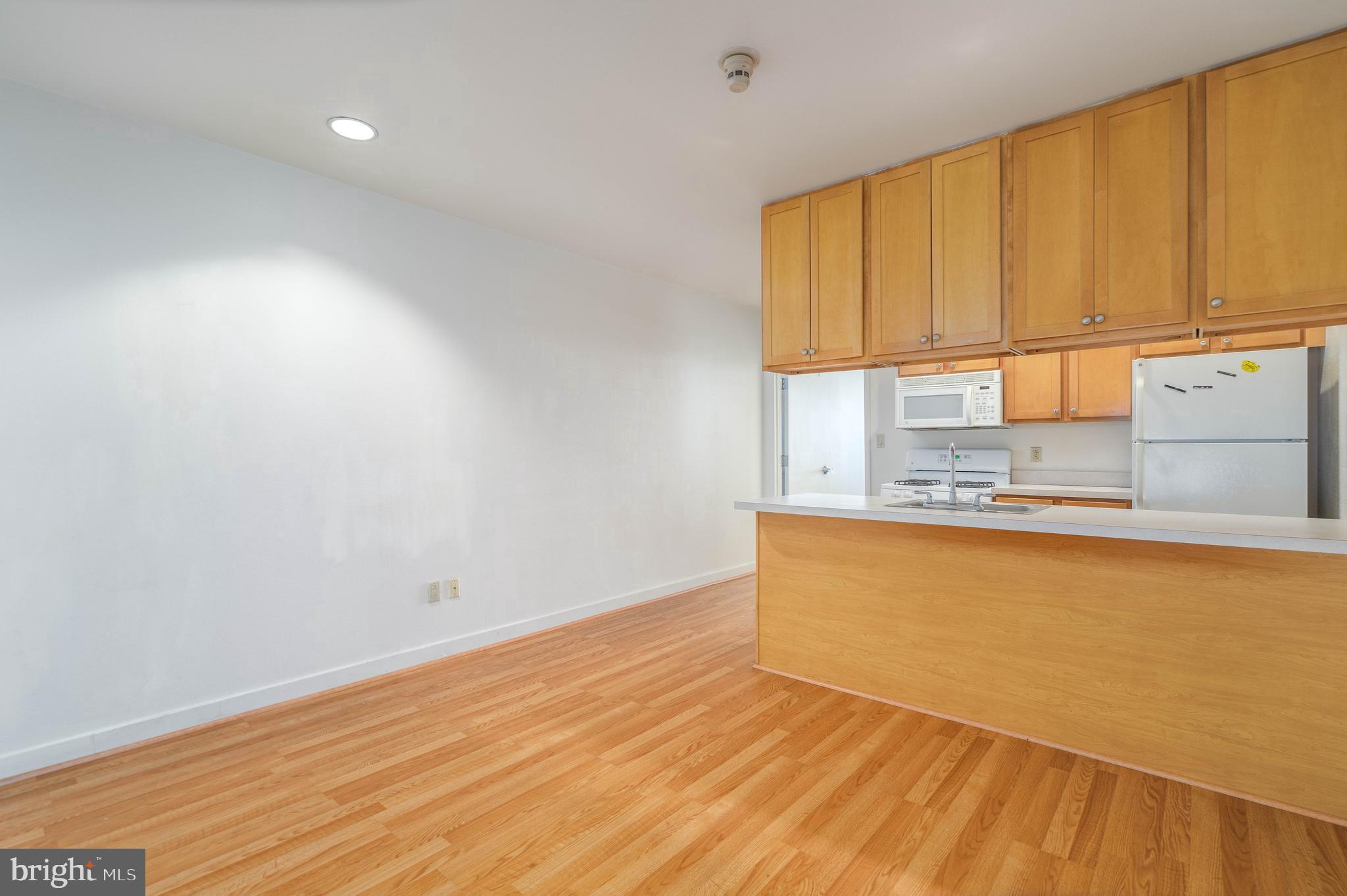 CHINATOWN - Residential