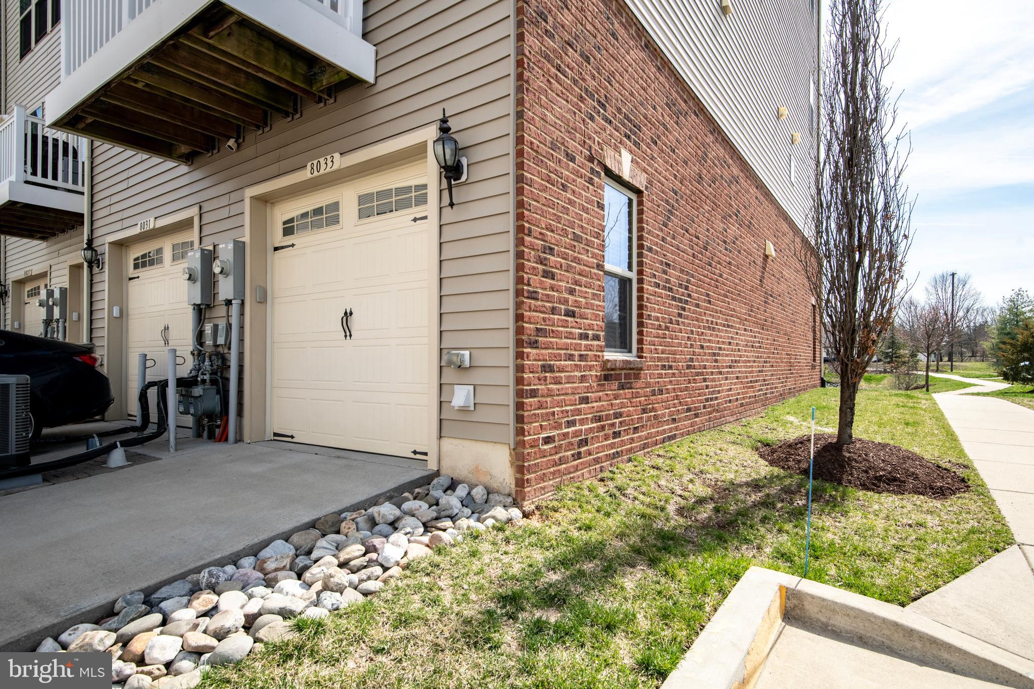 PINEY ORCHARD - Residential