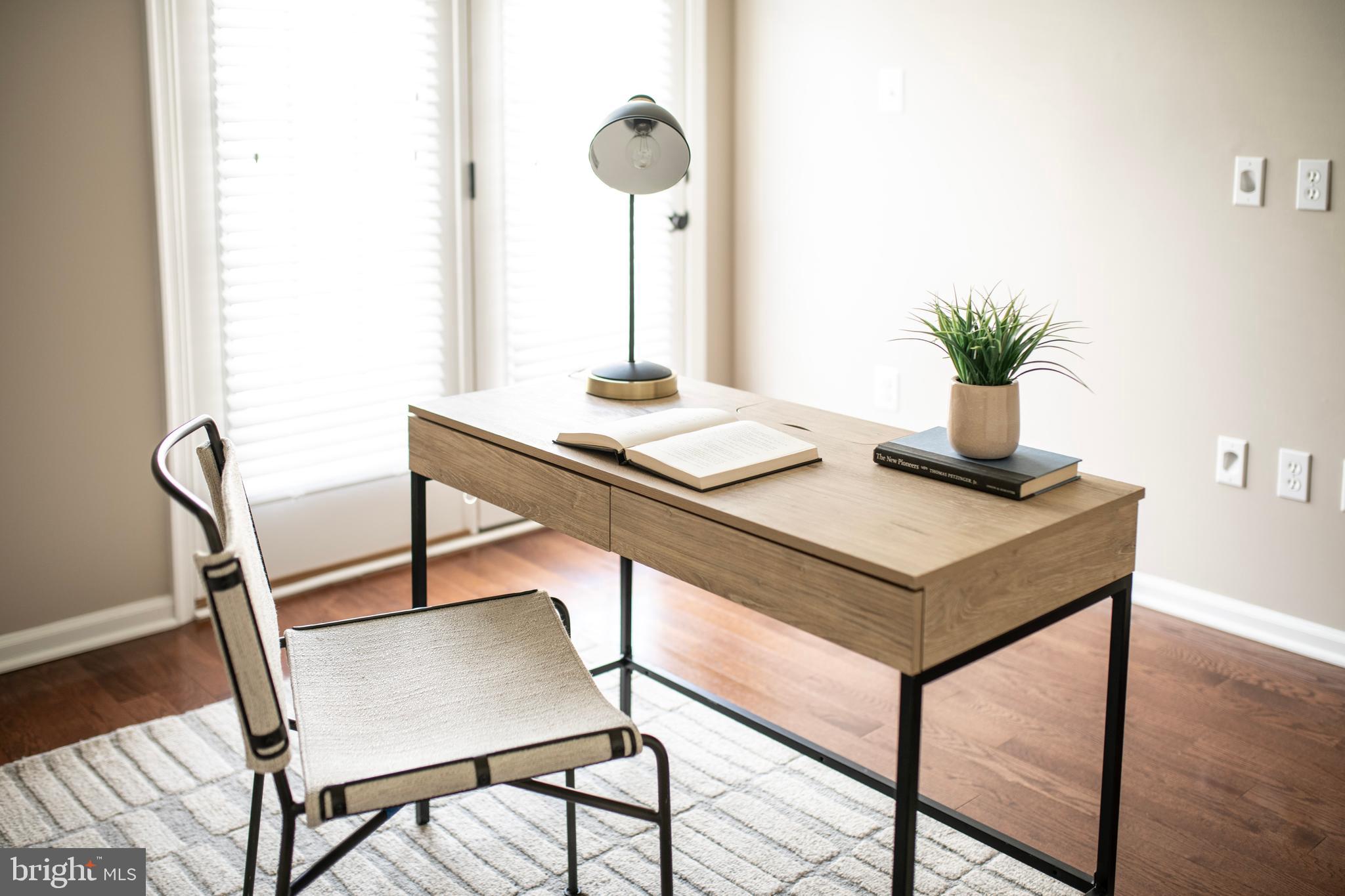 PINEY ORCHARD - Residential