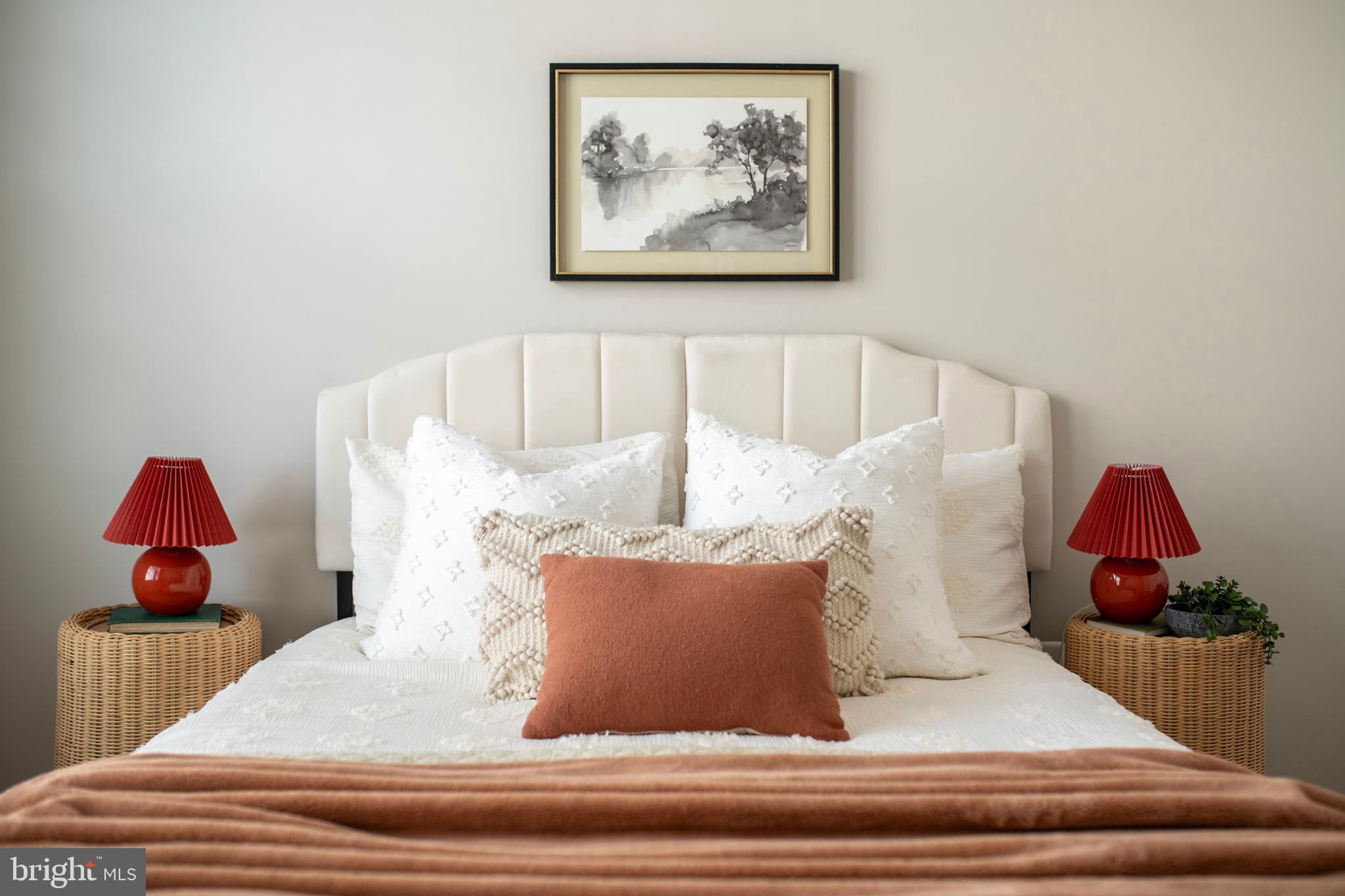 PINEY ORCHARD - Residential