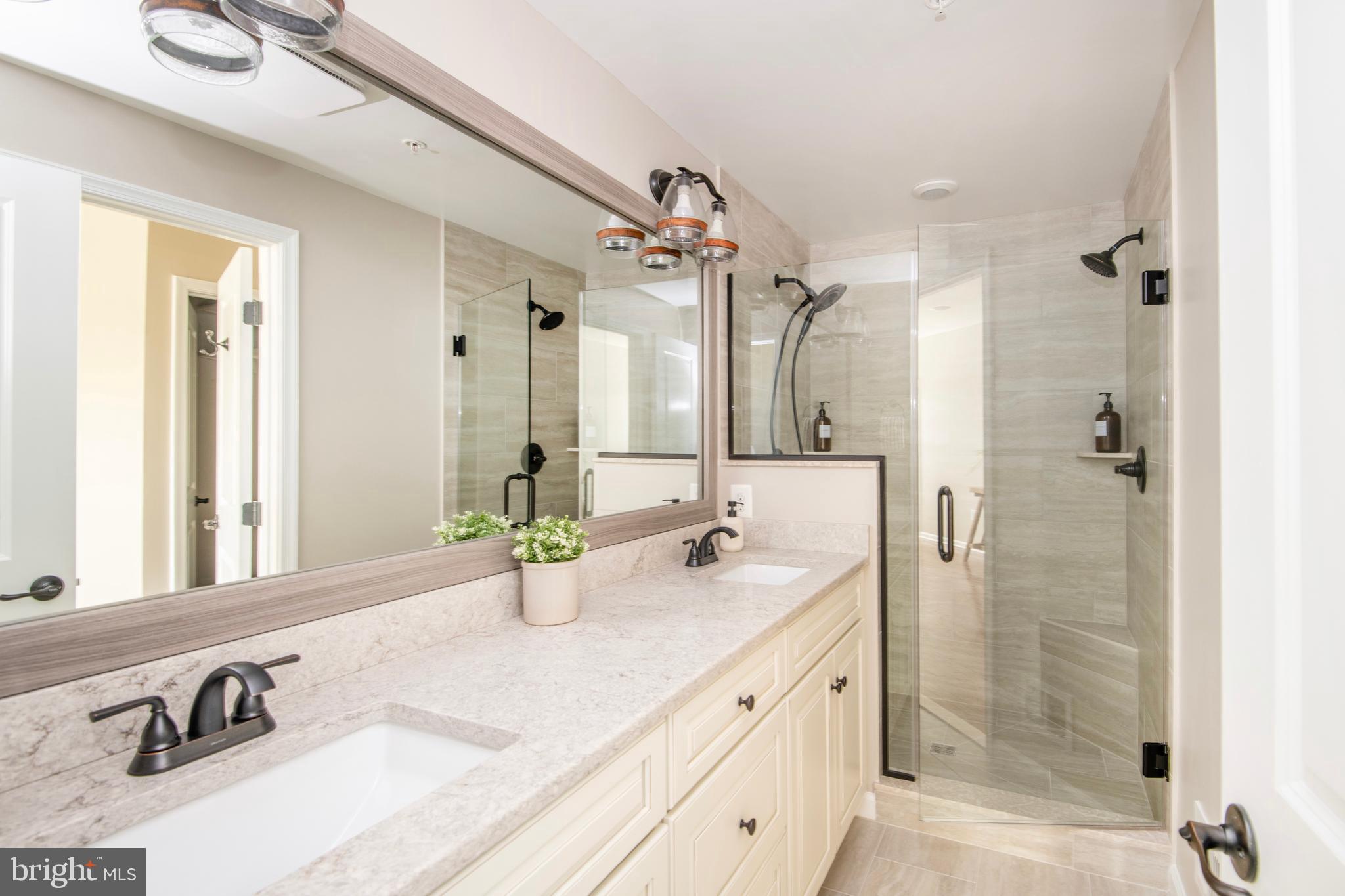 PINEY ORCHARD - Residential