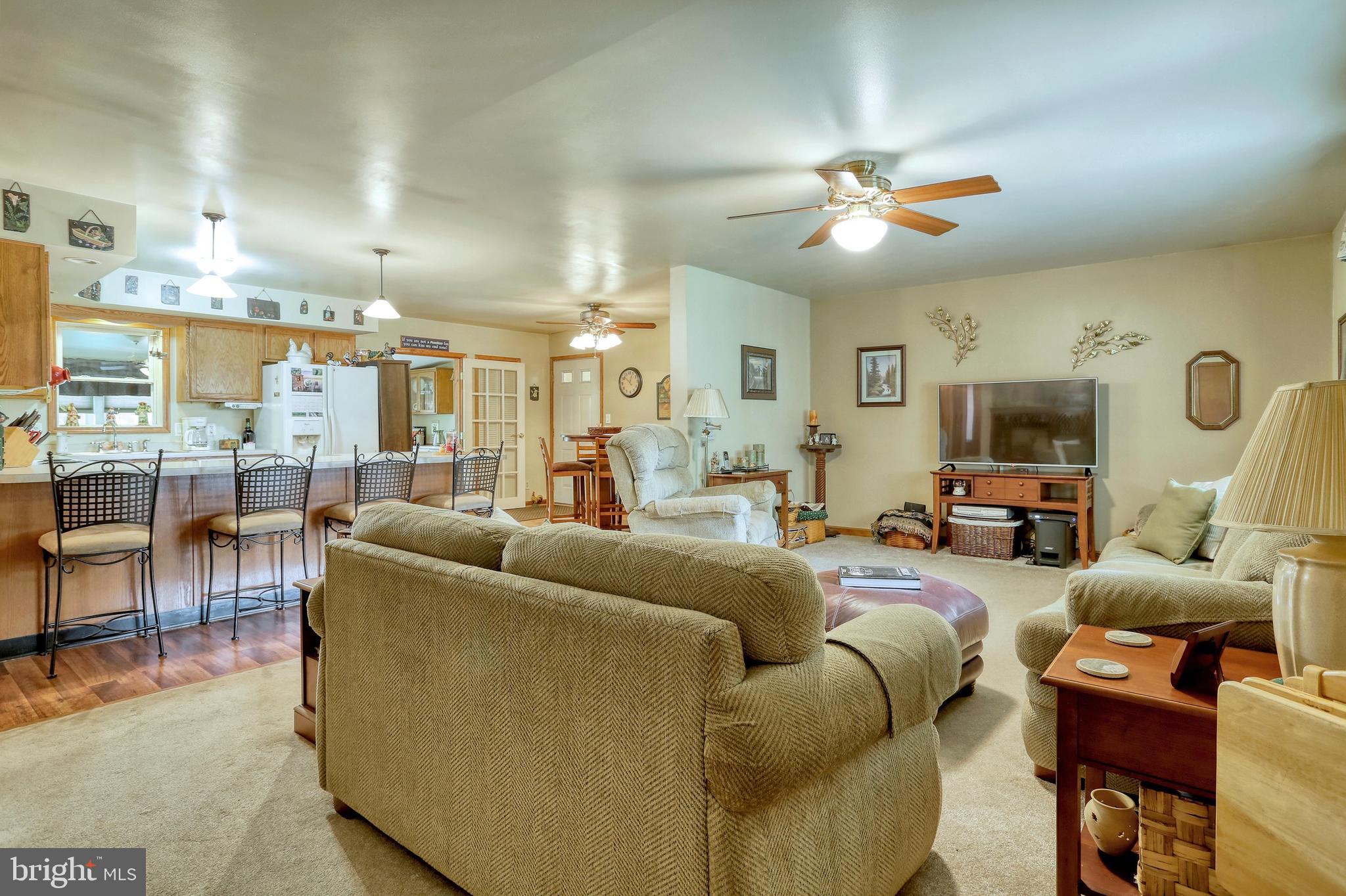 GOLDSBORO MANOR - Residential