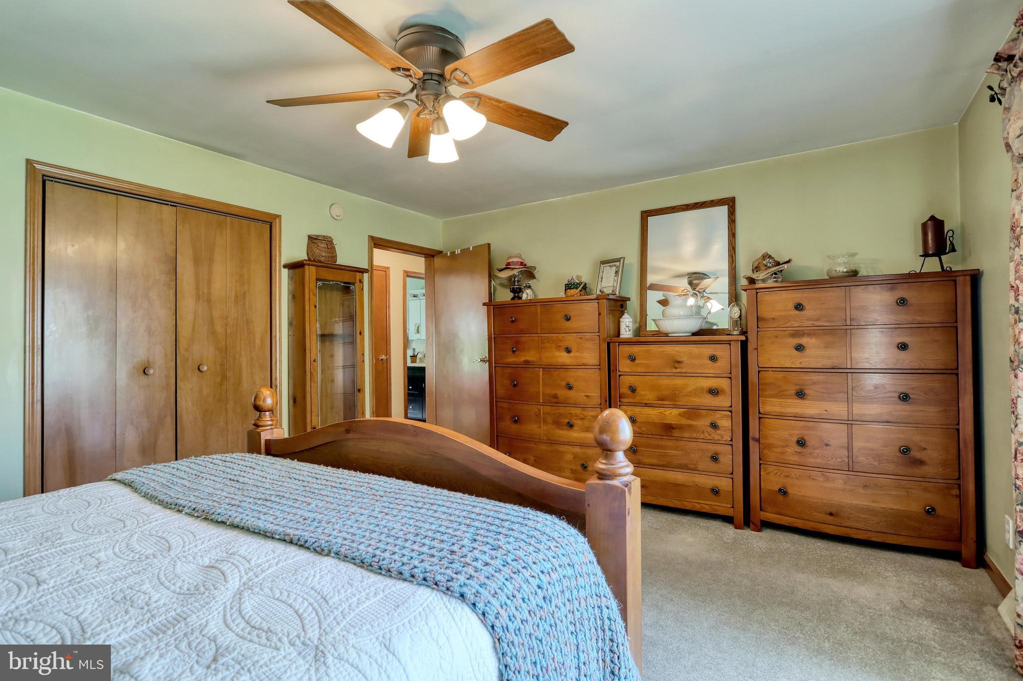 GOLDSBORO MANOR - Residential