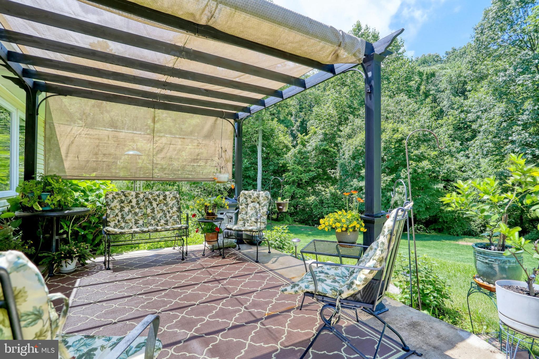 GOLDSBORO MANOR - Residential