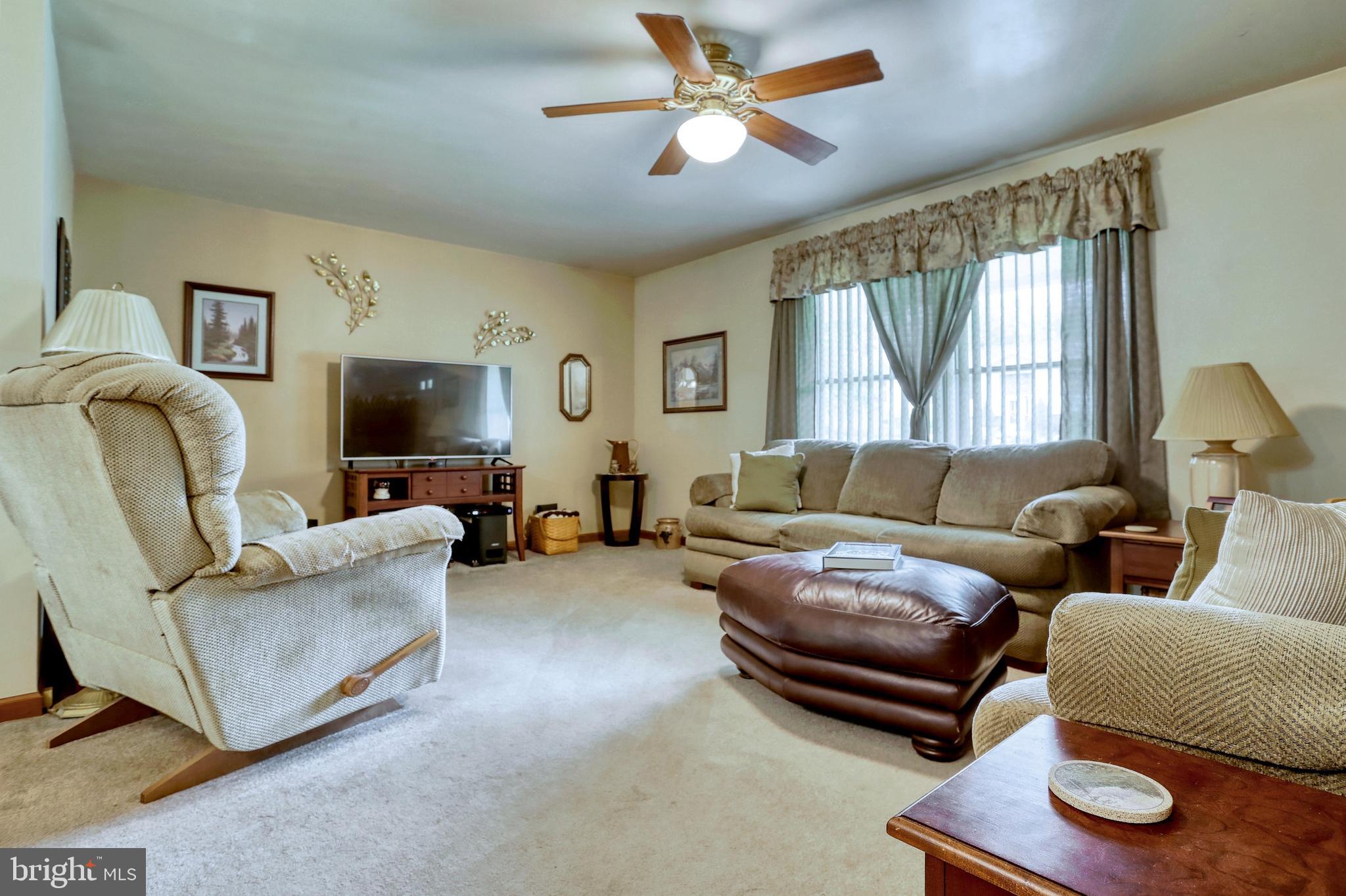 GOLDSBORO MANOR - Residential