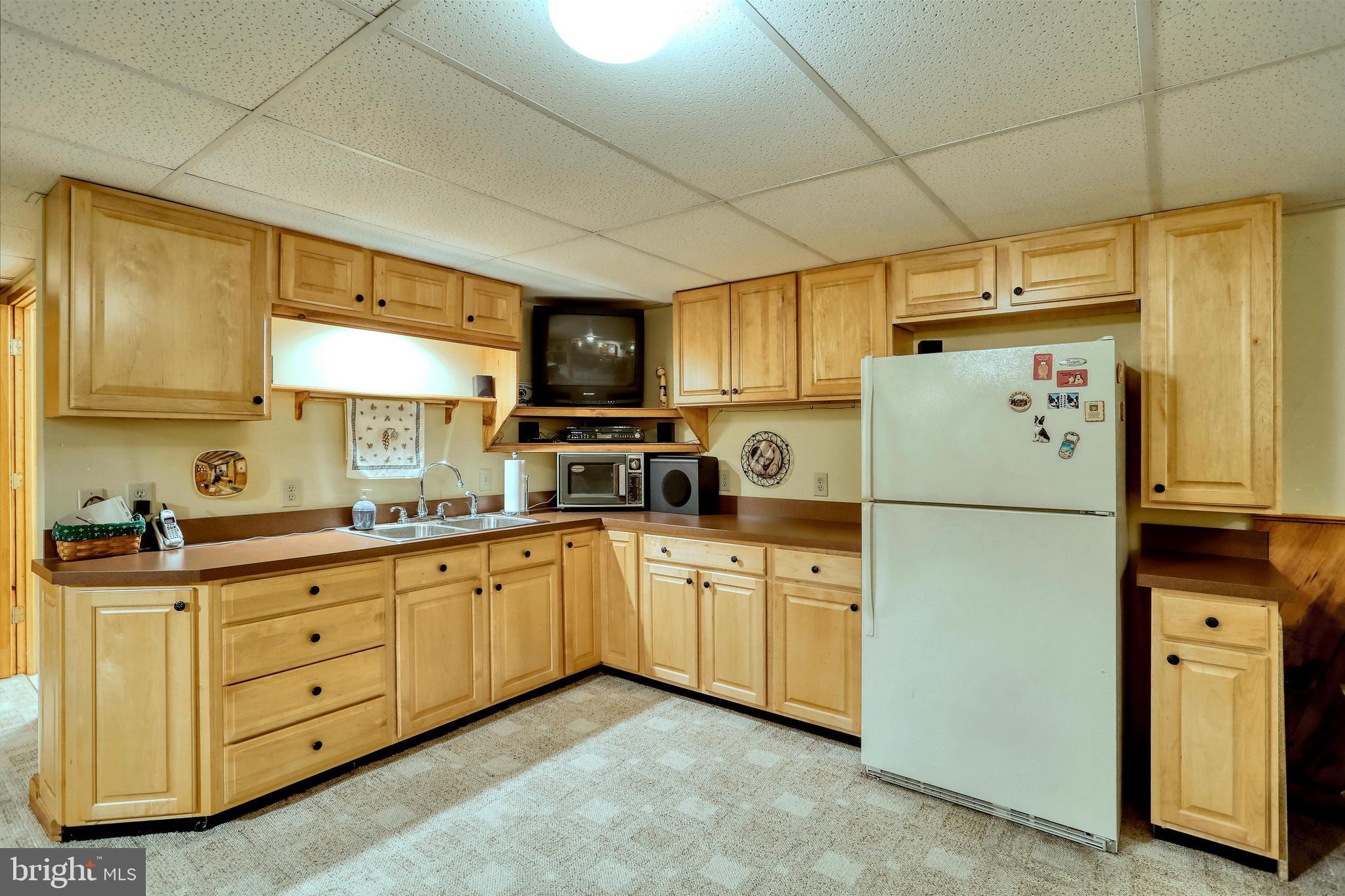 GOLDSBORO MANOR - Residential