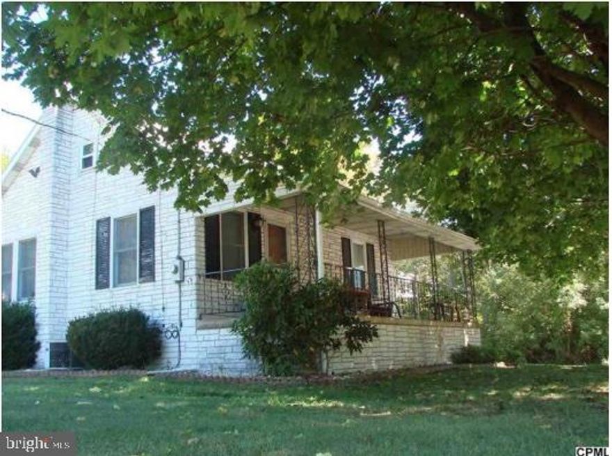 *SHORT SALE* Buyer pays $5K loss mitigation fee.