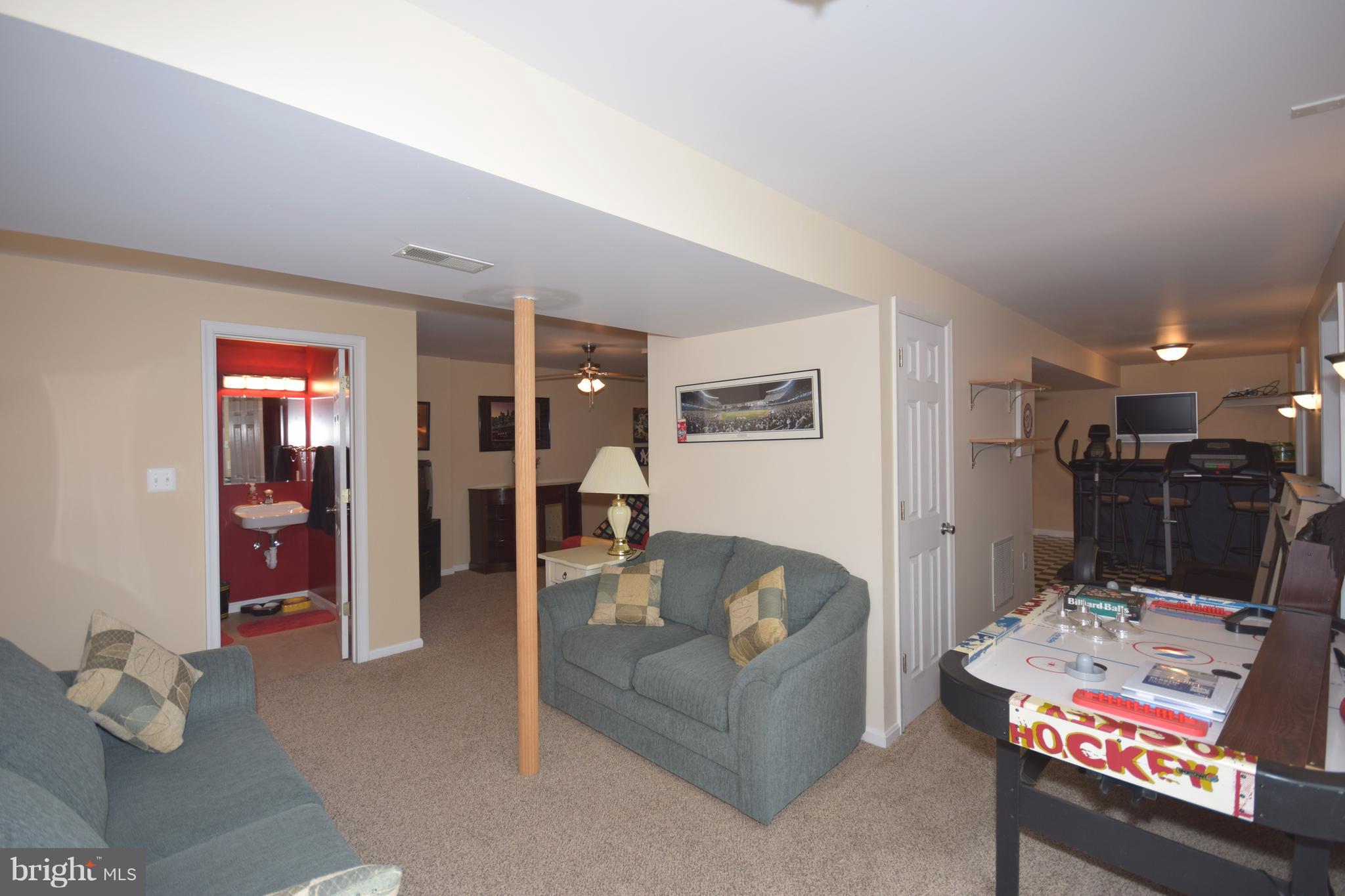 COLONIAL PARK - Residential