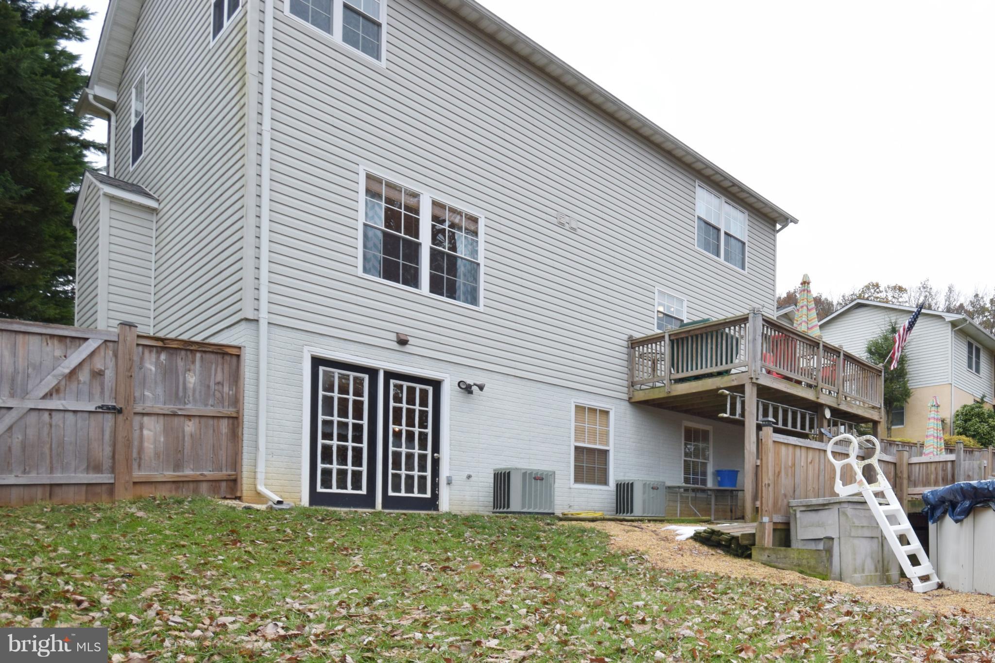 COLONIAL PARK - Residential