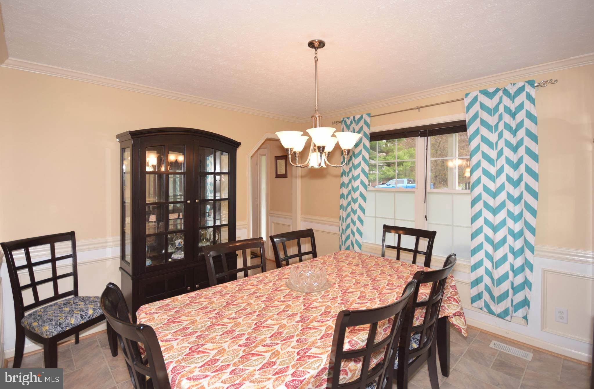 COLONIAL PARK - Residential