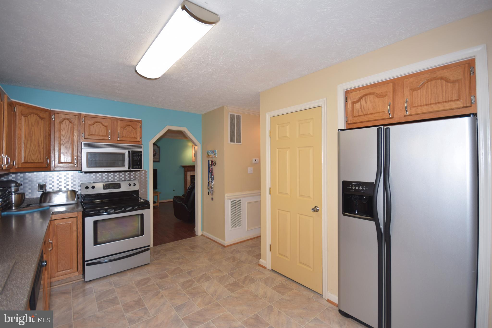 COLONIAL PARK - Residential