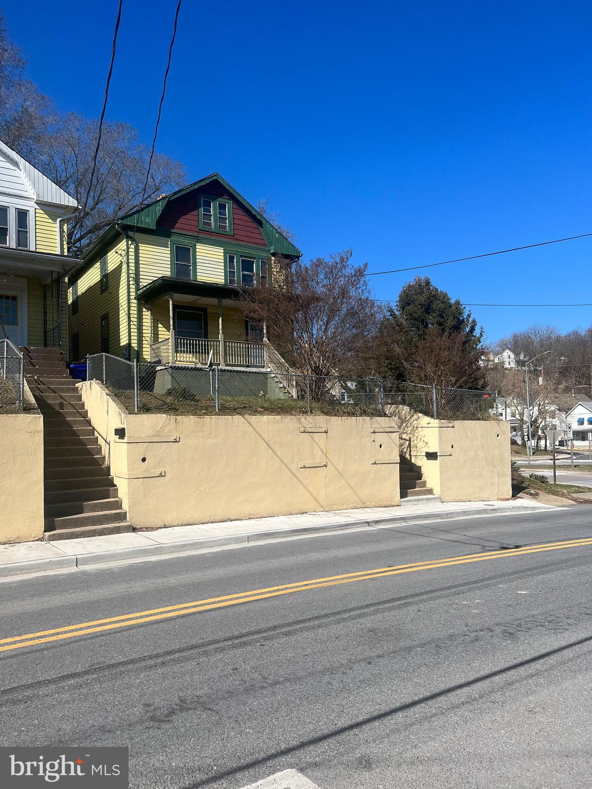 BRUNSWICK - Residential