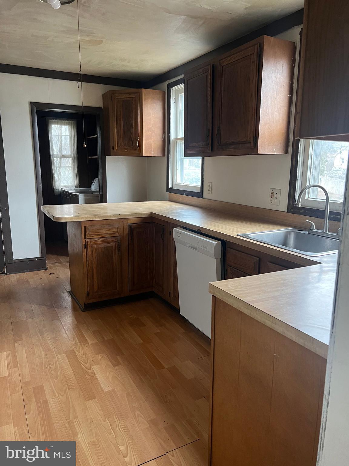 BRUNSWICK - Residential