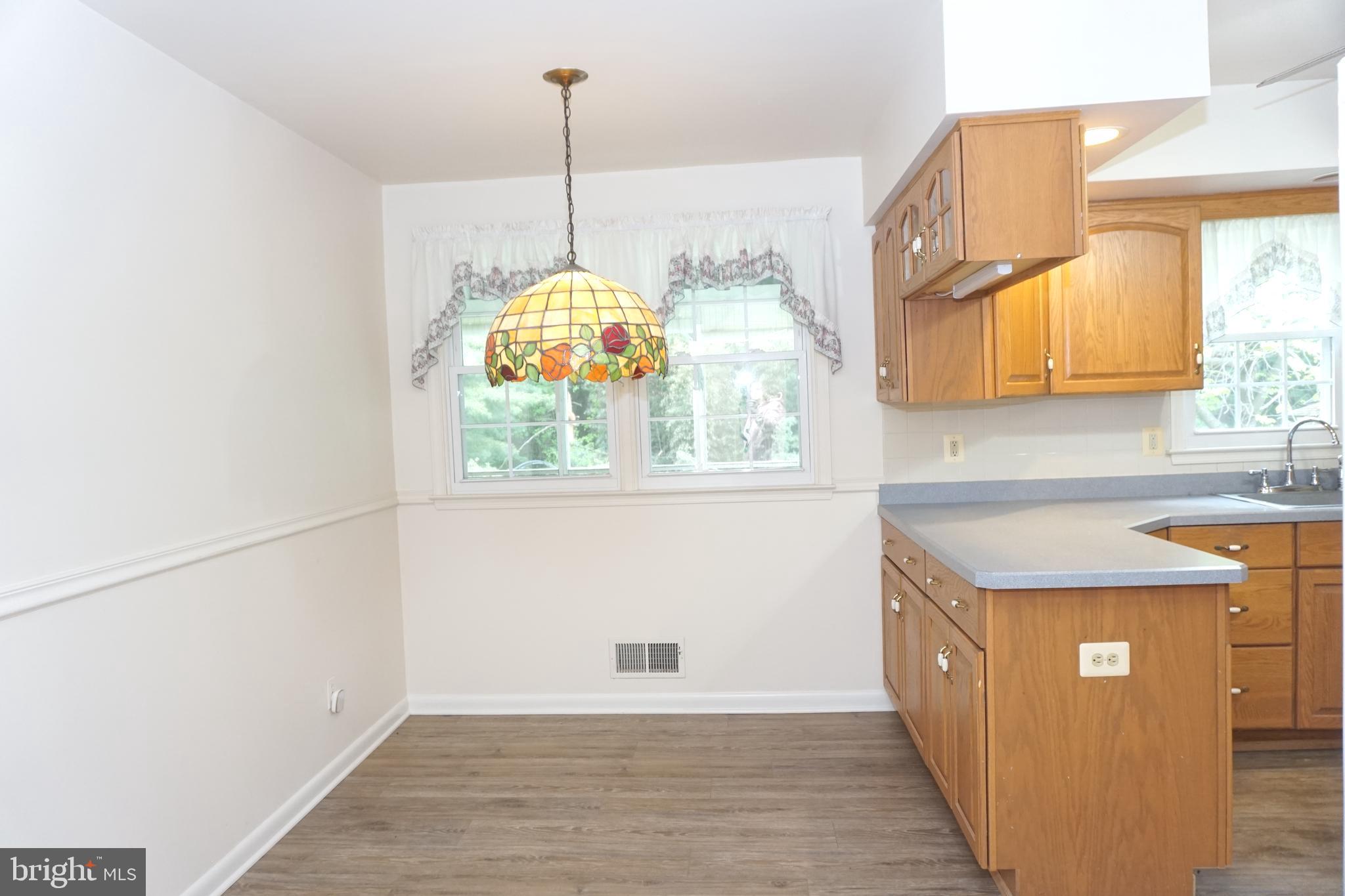 ROCHELLE MEADOWS - Residential