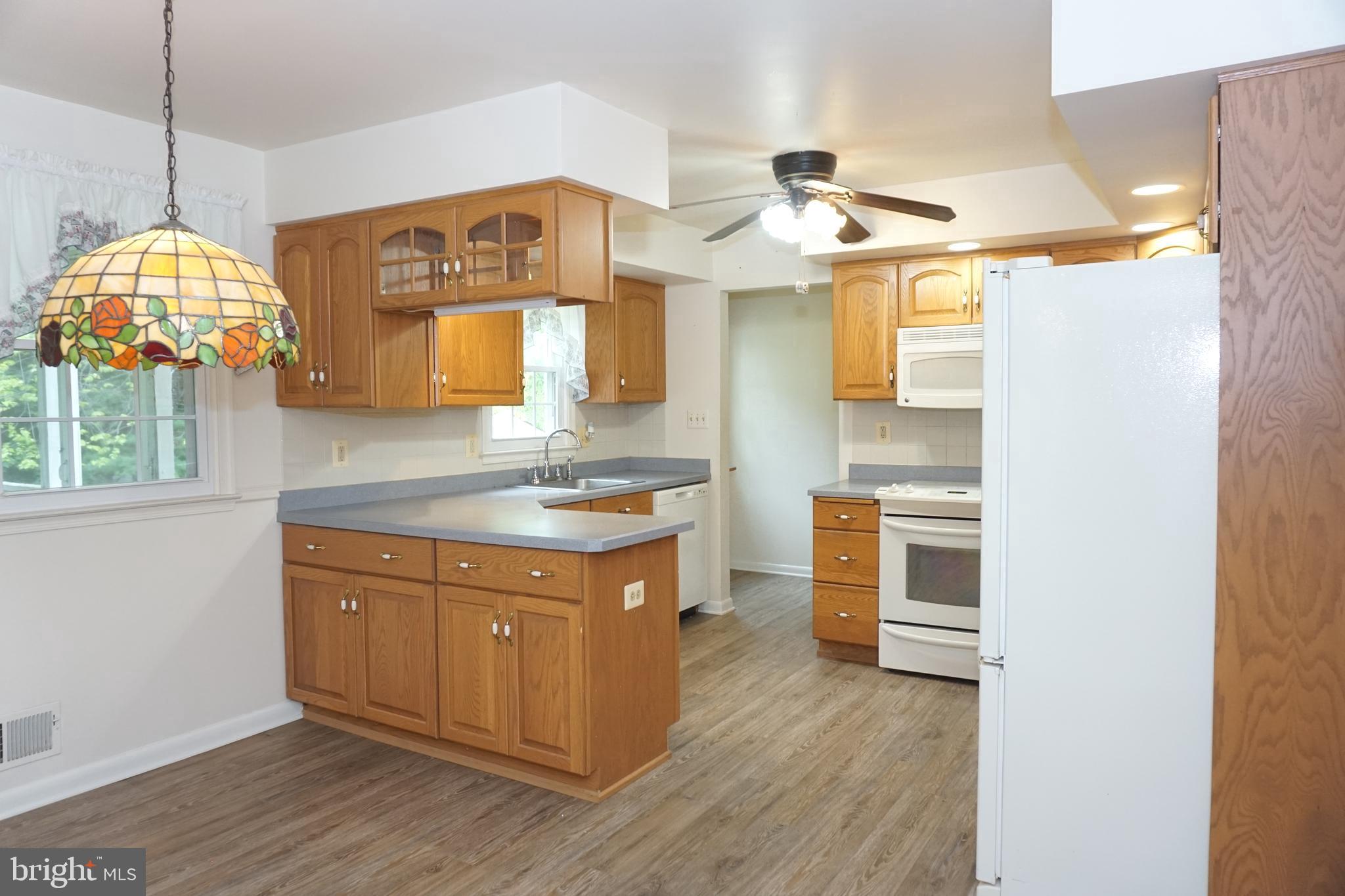 ROCHELLE MEADOWS - Residential