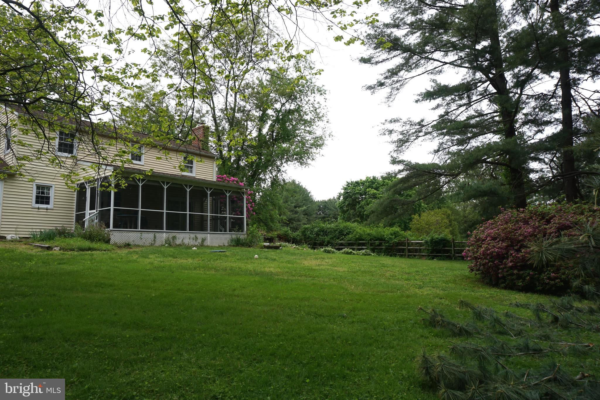 ROCHELLE MEADOWS - Residential