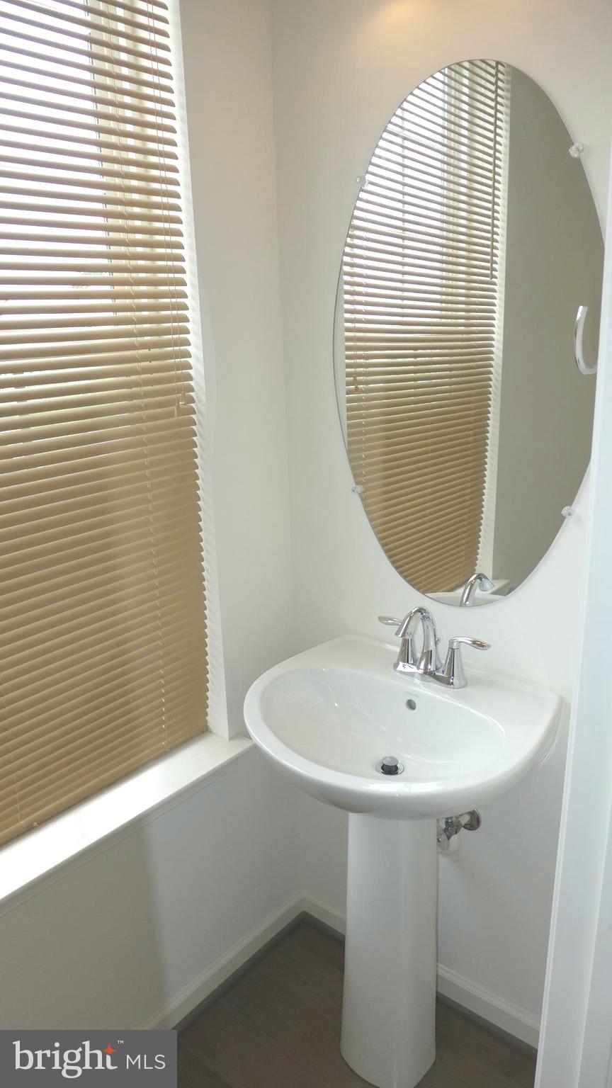 BALLARD GREEN - Residential Lease