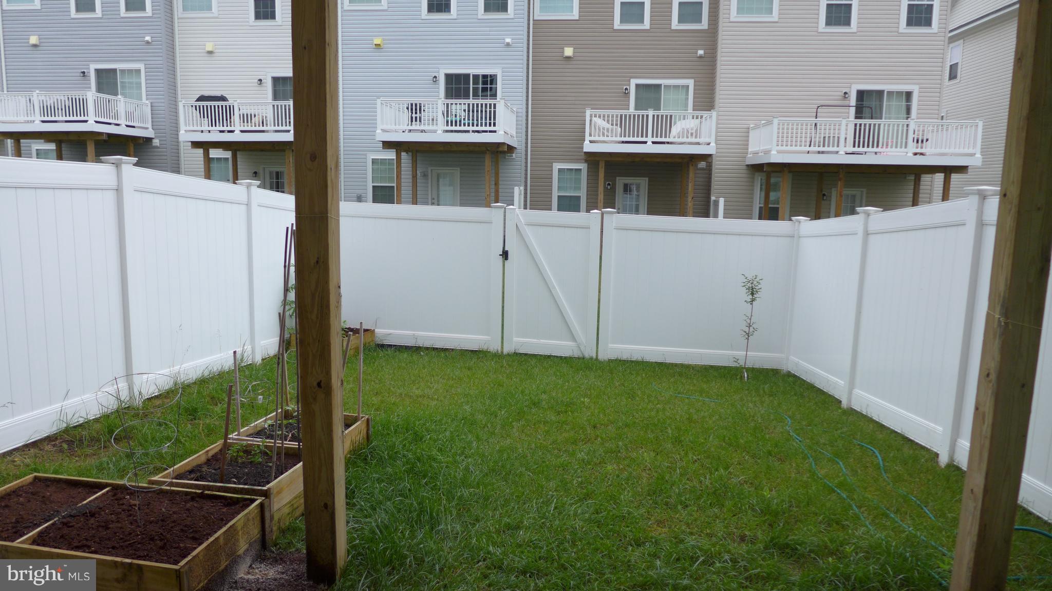 BALLARD GREEN - Residential Lease