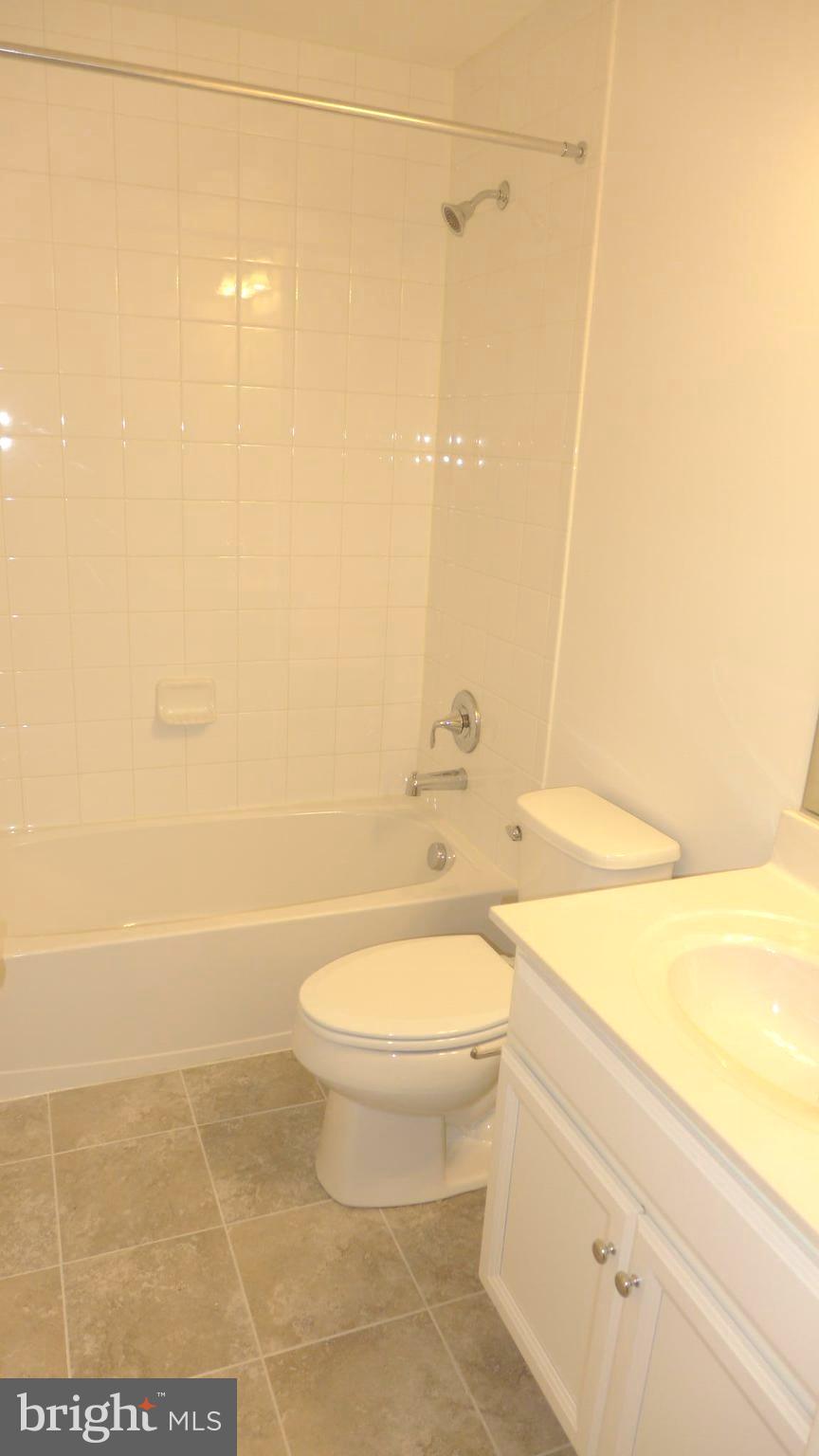 BALLARD GREEN - Residential Lease