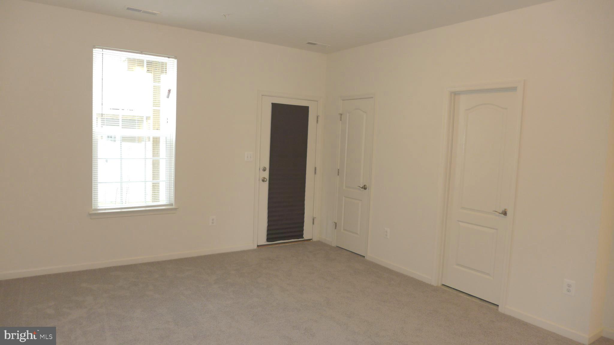 BALLARD GREEN - Residential Lease