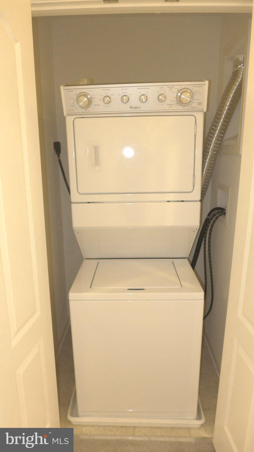 BALLARD GREEN - Residential Lease