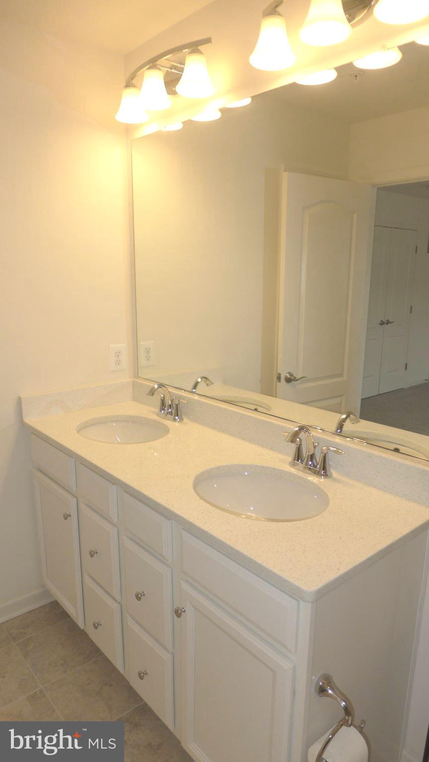 BALLARD GREEN - Residential Lease