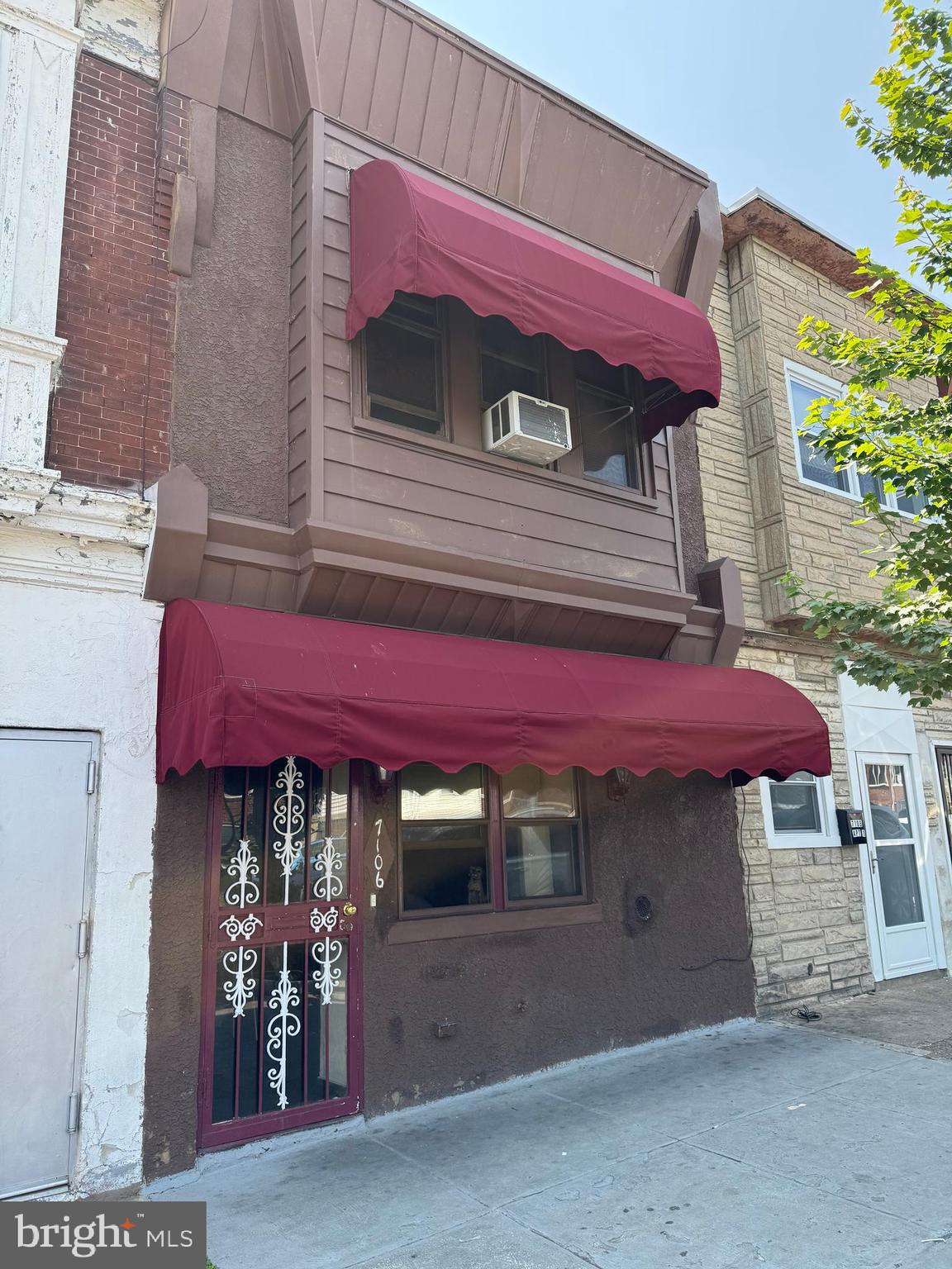 PHILADELPHIA (SOUTHWEST) - Residential
