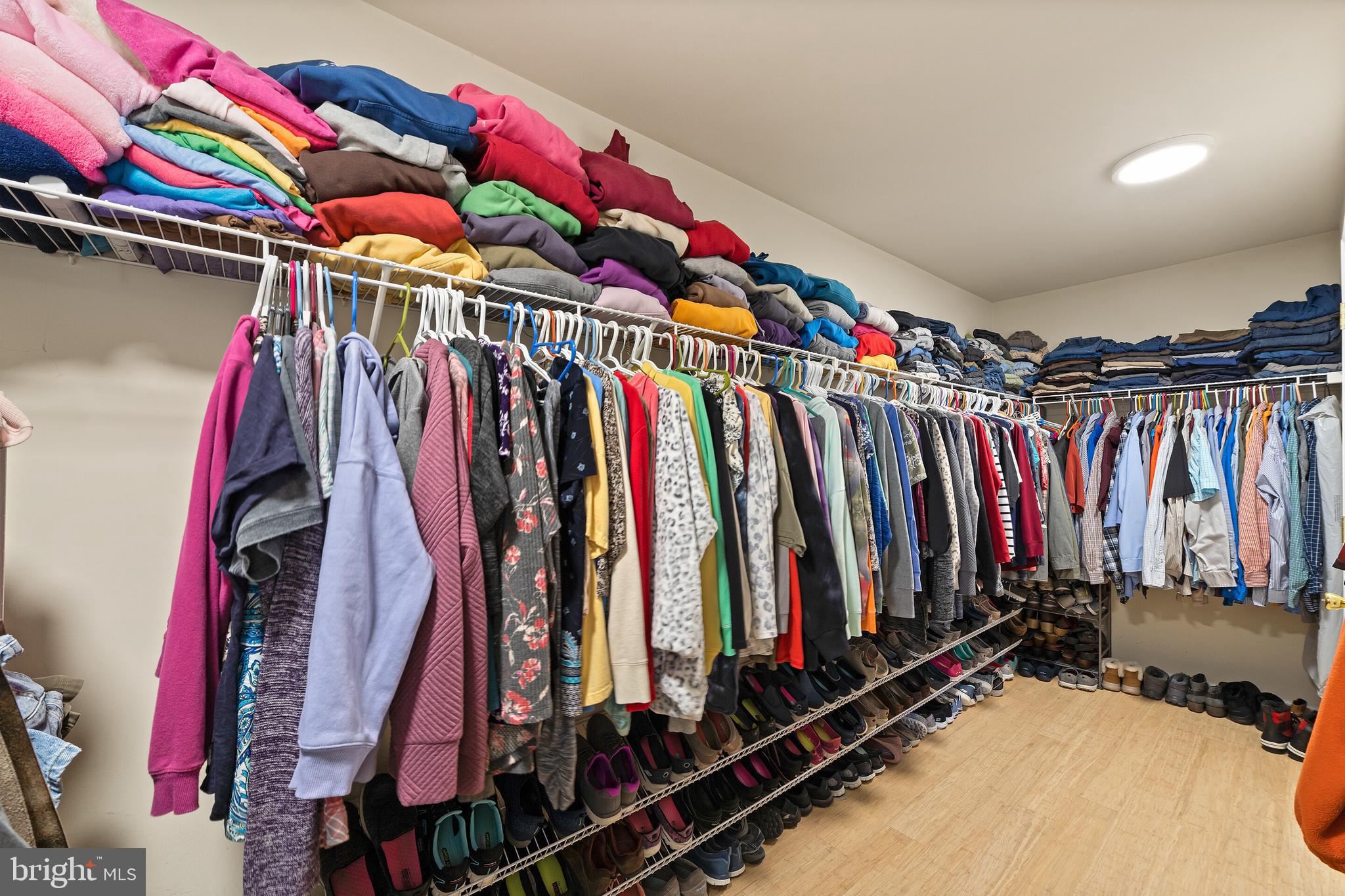 GAP VIEW VILLAGE - Residential