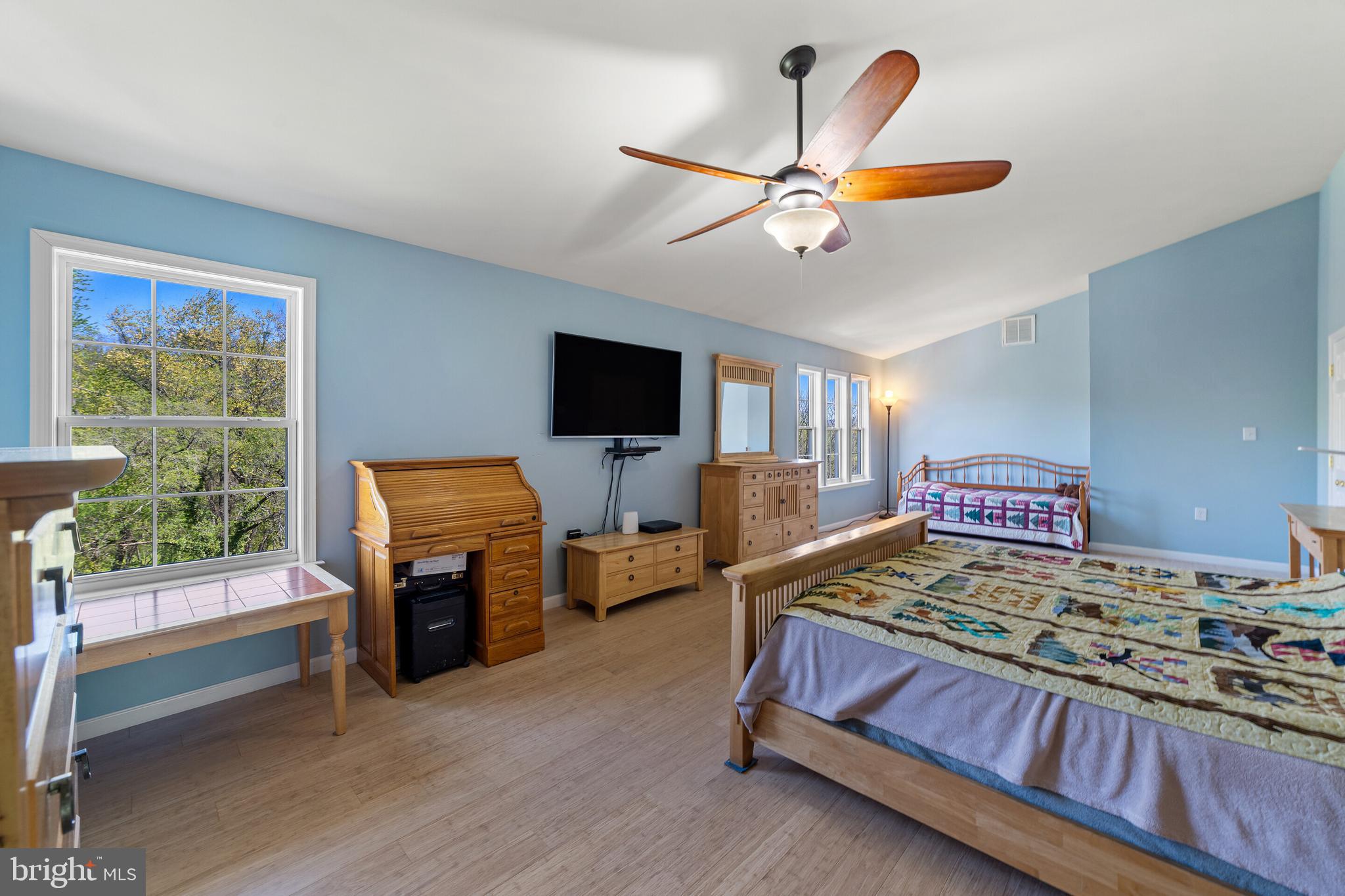 GAP VIEW VILLAGE - Residential