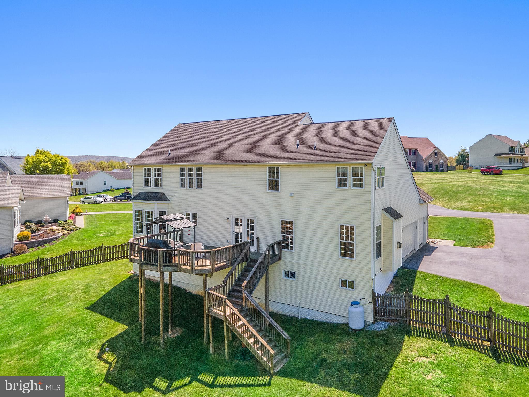 GAP VIEW VILLAGE - Residential