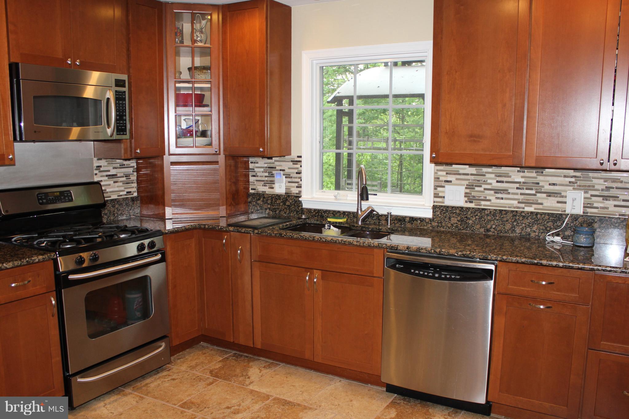 KINGS LANDING - Residential Lease