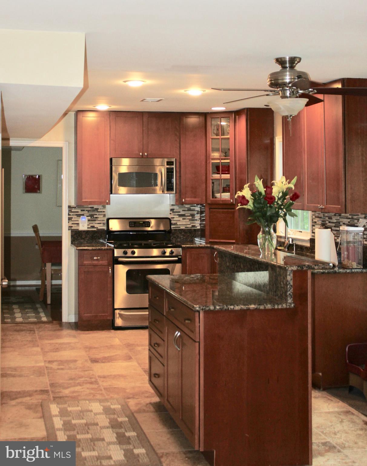 KINGS LANDING - Residential Lease